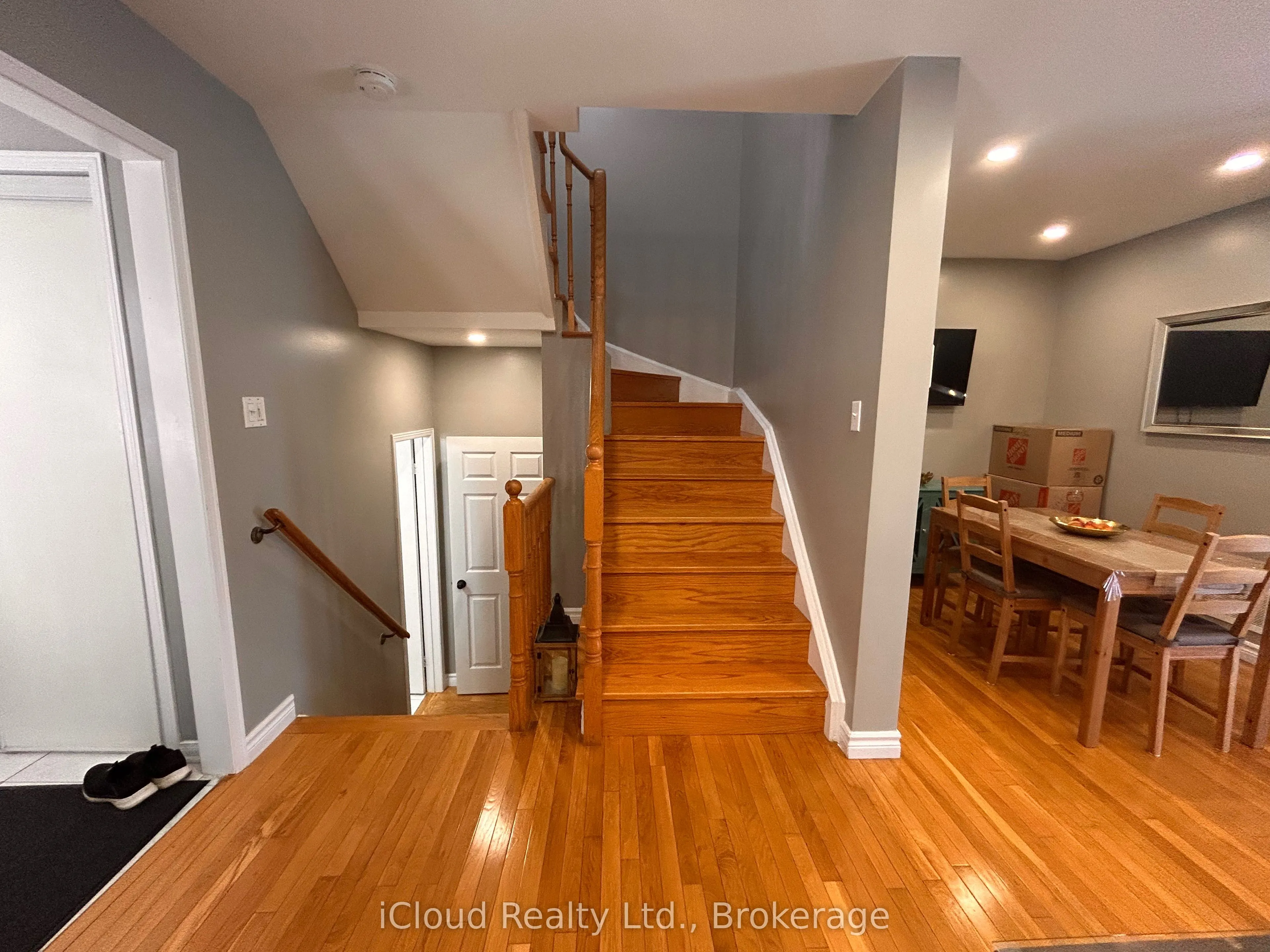 1375 Inuit Trail