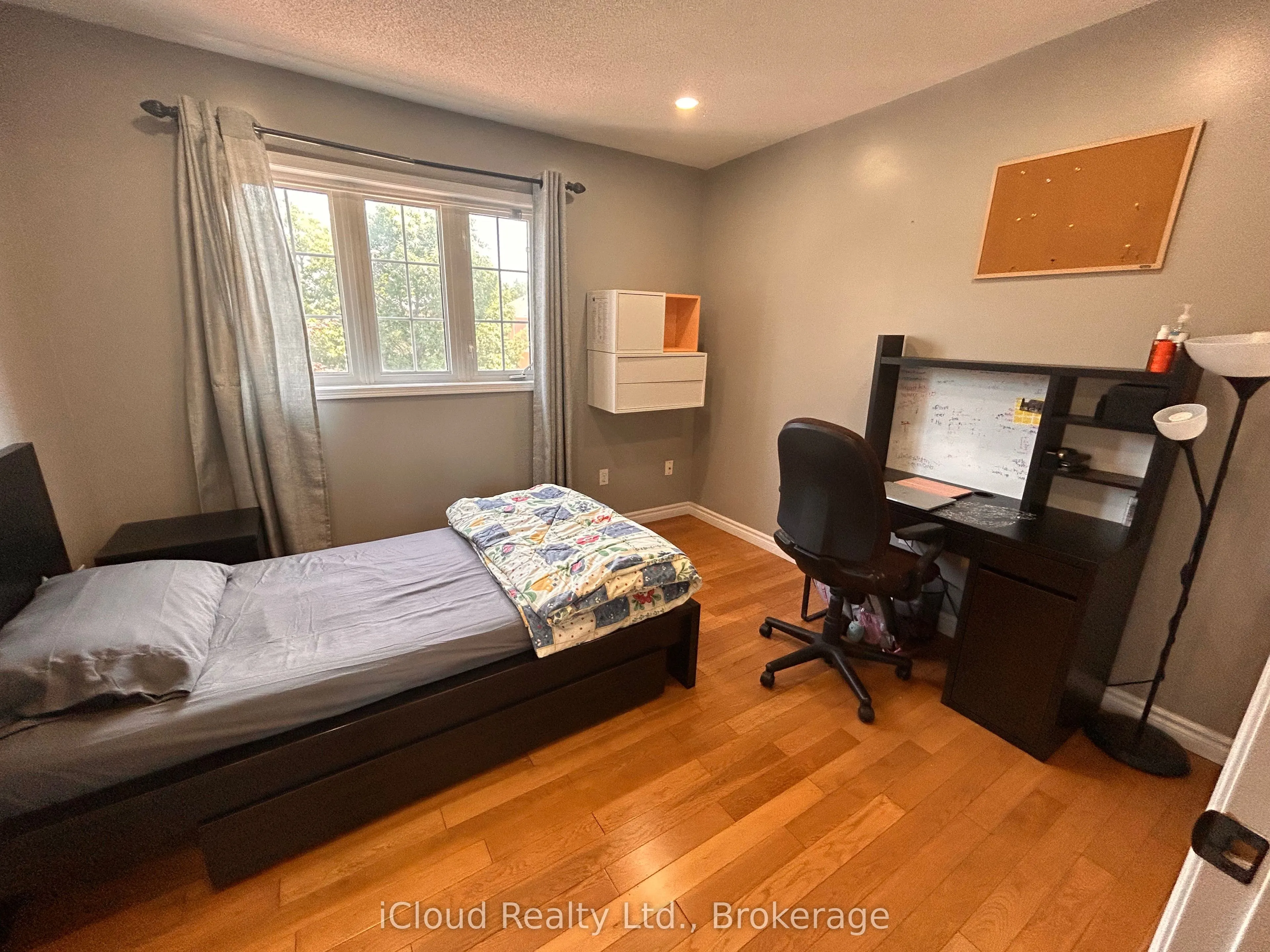 1375 Inuit Trail