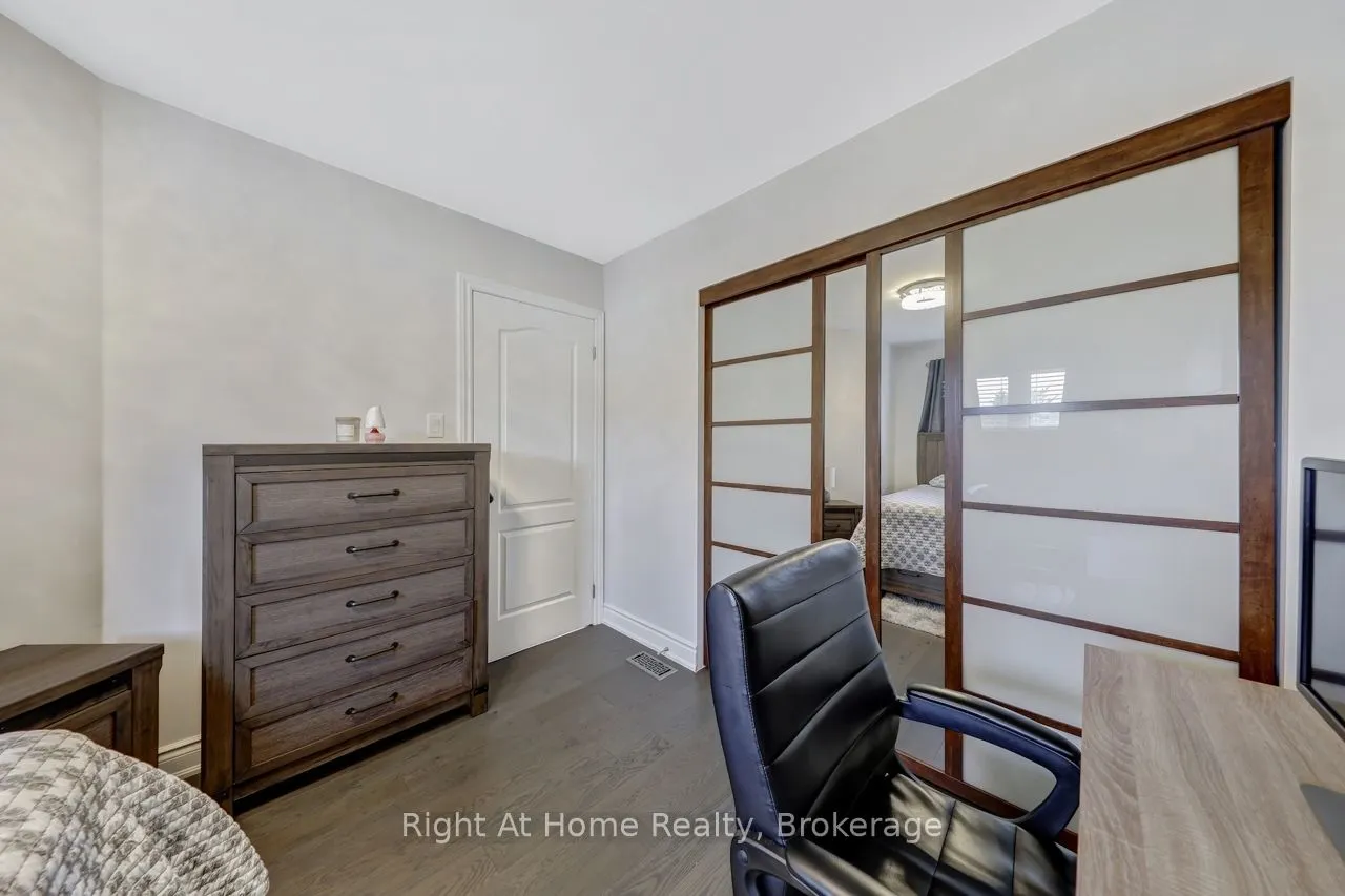 5255 Guildwood Way, #48
