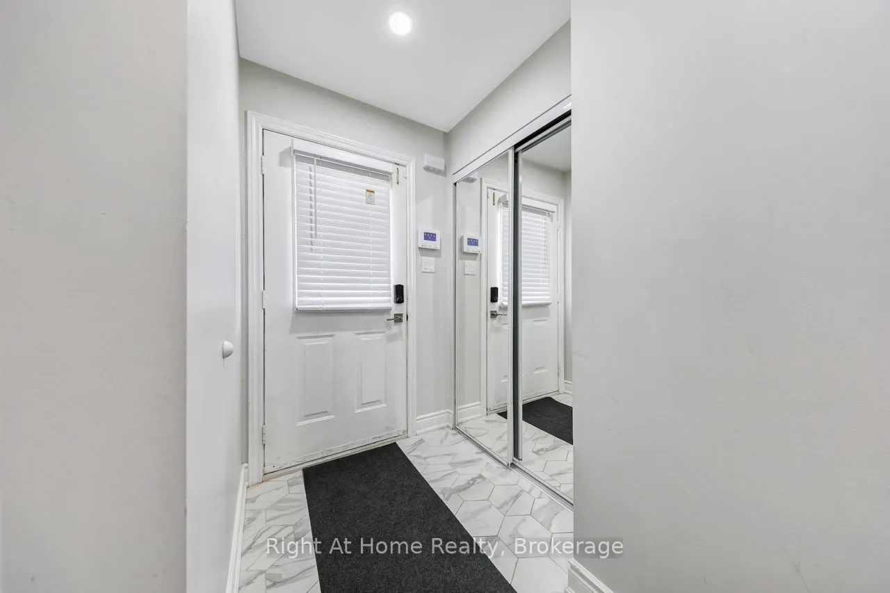 5255 Guildwood Way, #48