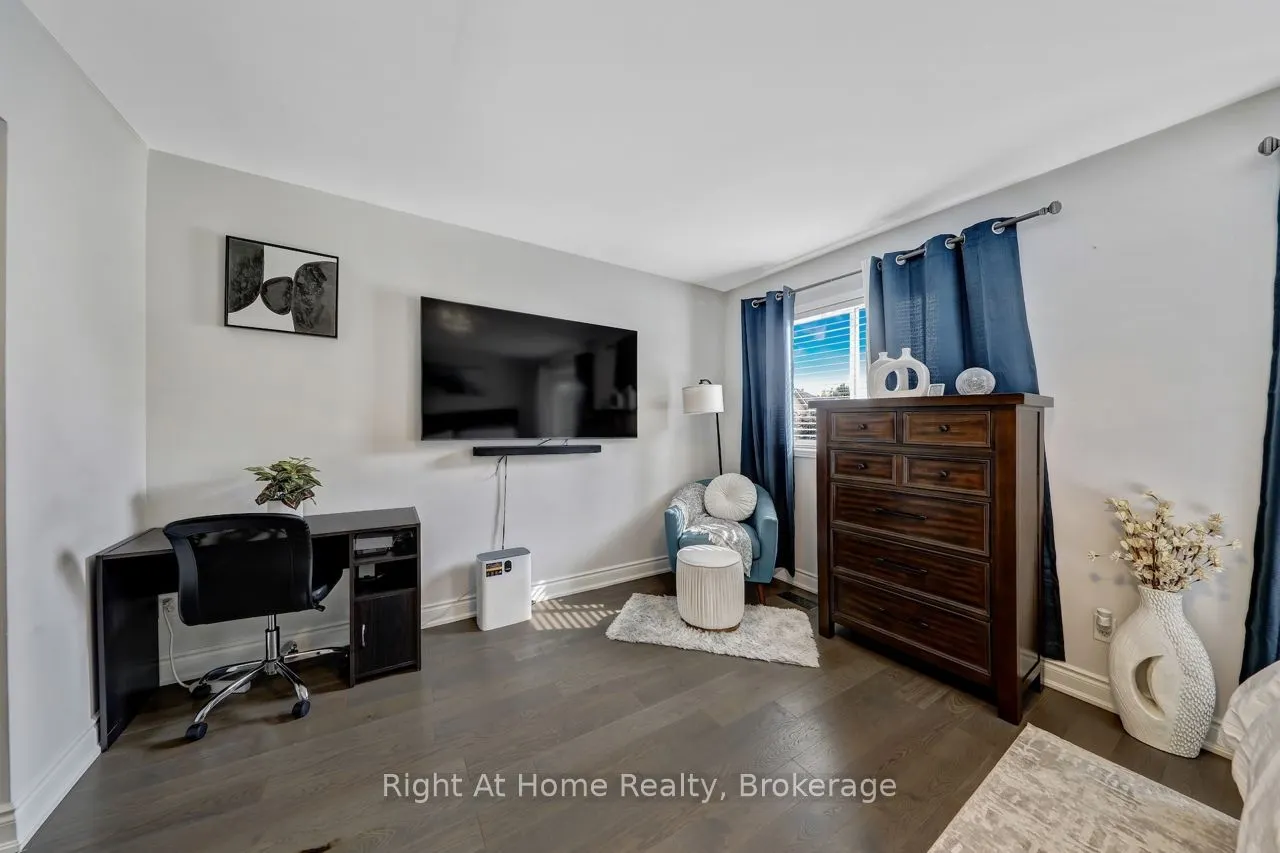 5255 Guildwood Way, #48