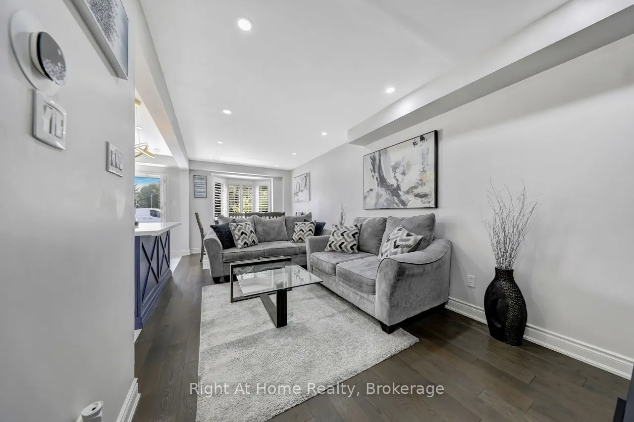 5255 Guildwood Way, #48