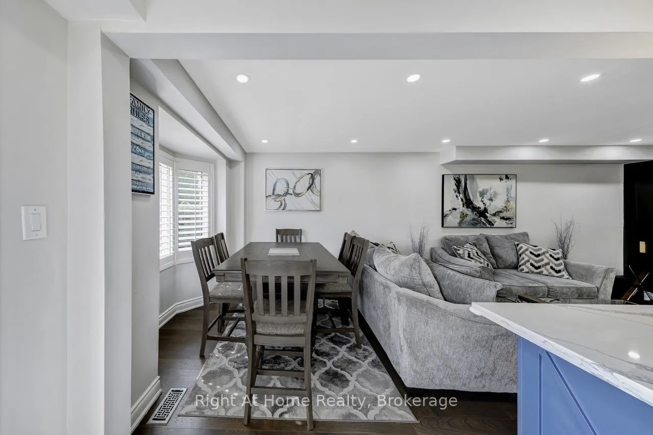 5255 Guildwood Way, #48