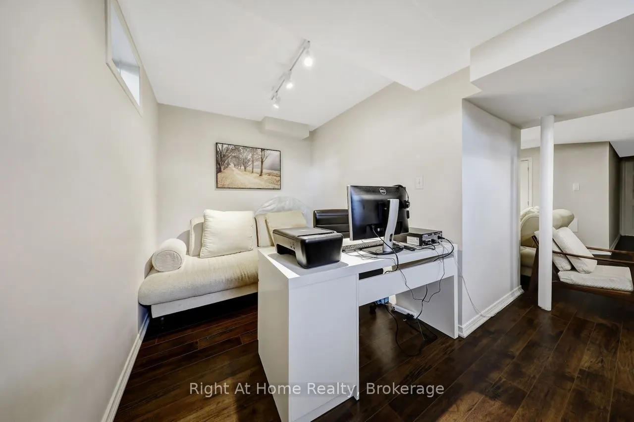 5255 Guildwood Way, #48