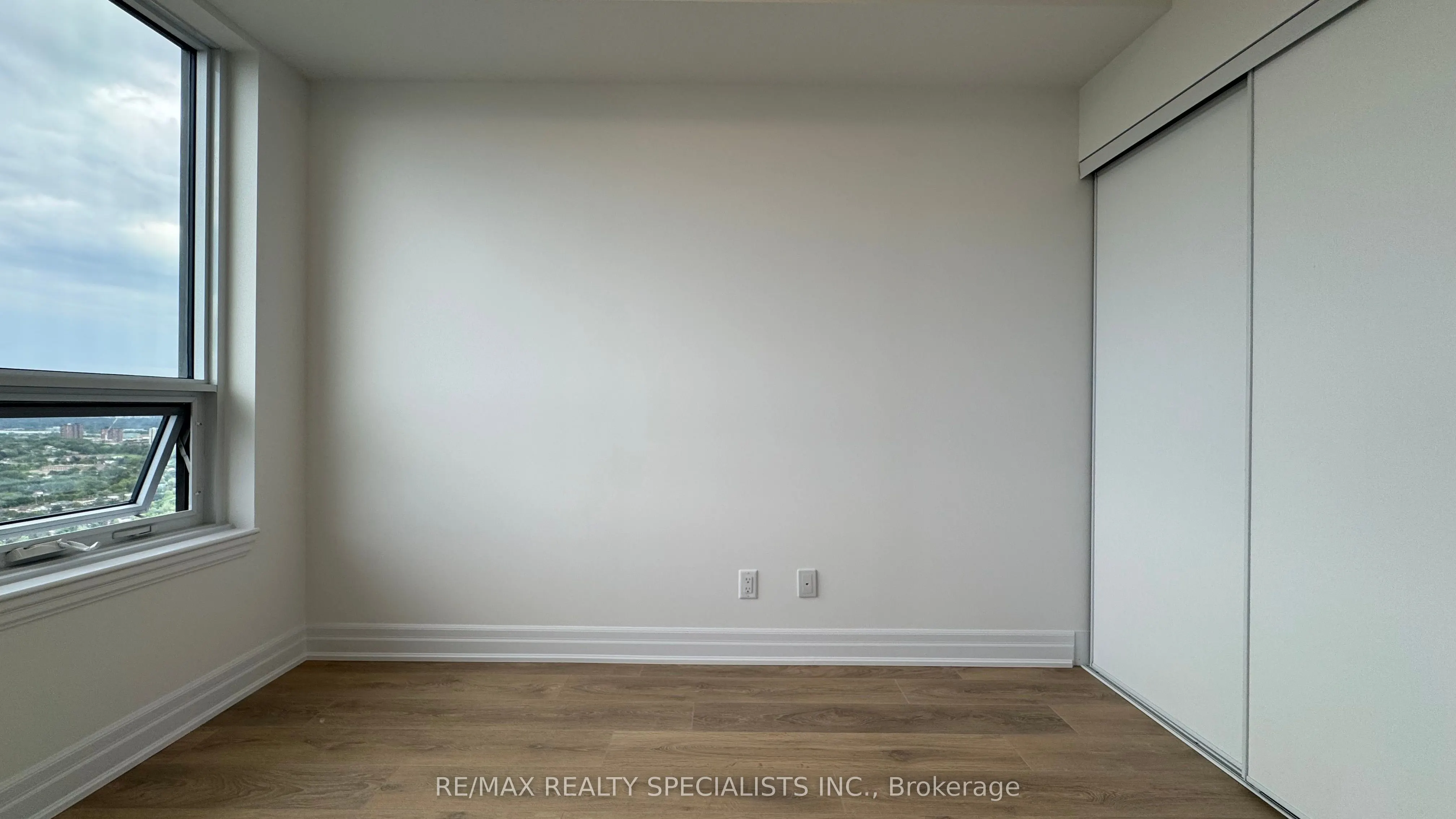 30 Elm Drive W, #3103