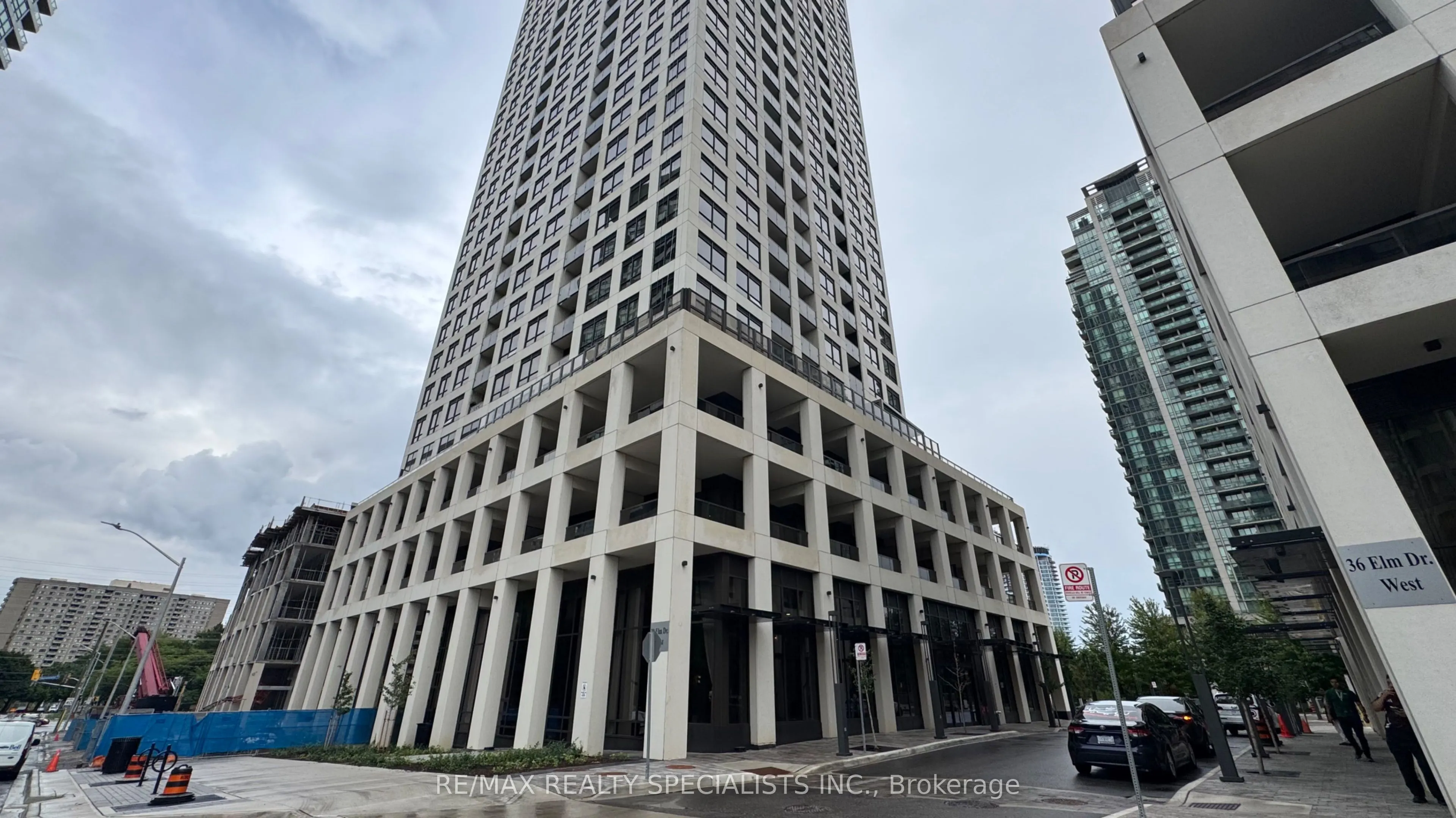 30 Elm Drive W, #3103
