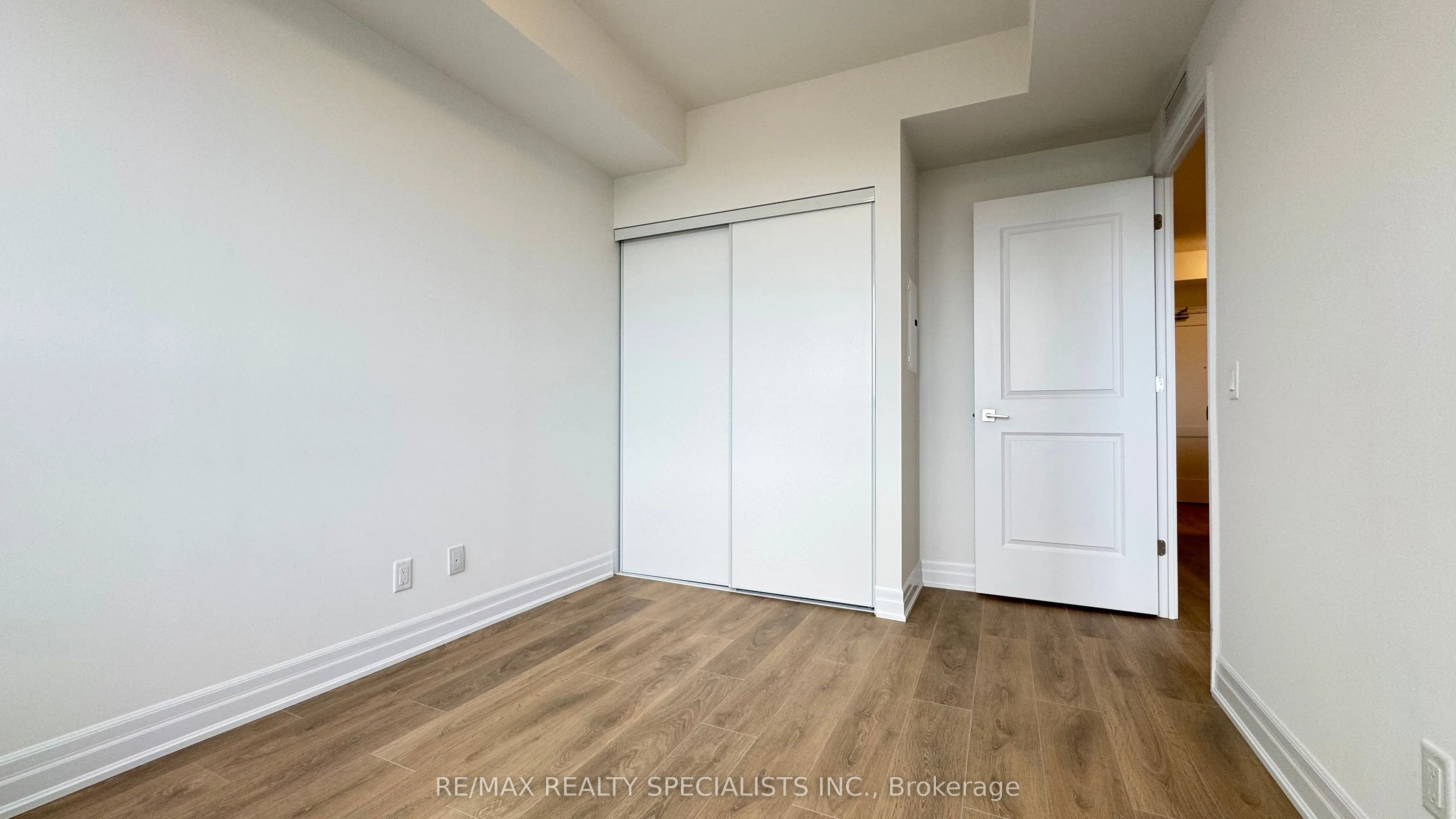 30 Elm Drive W, #3103