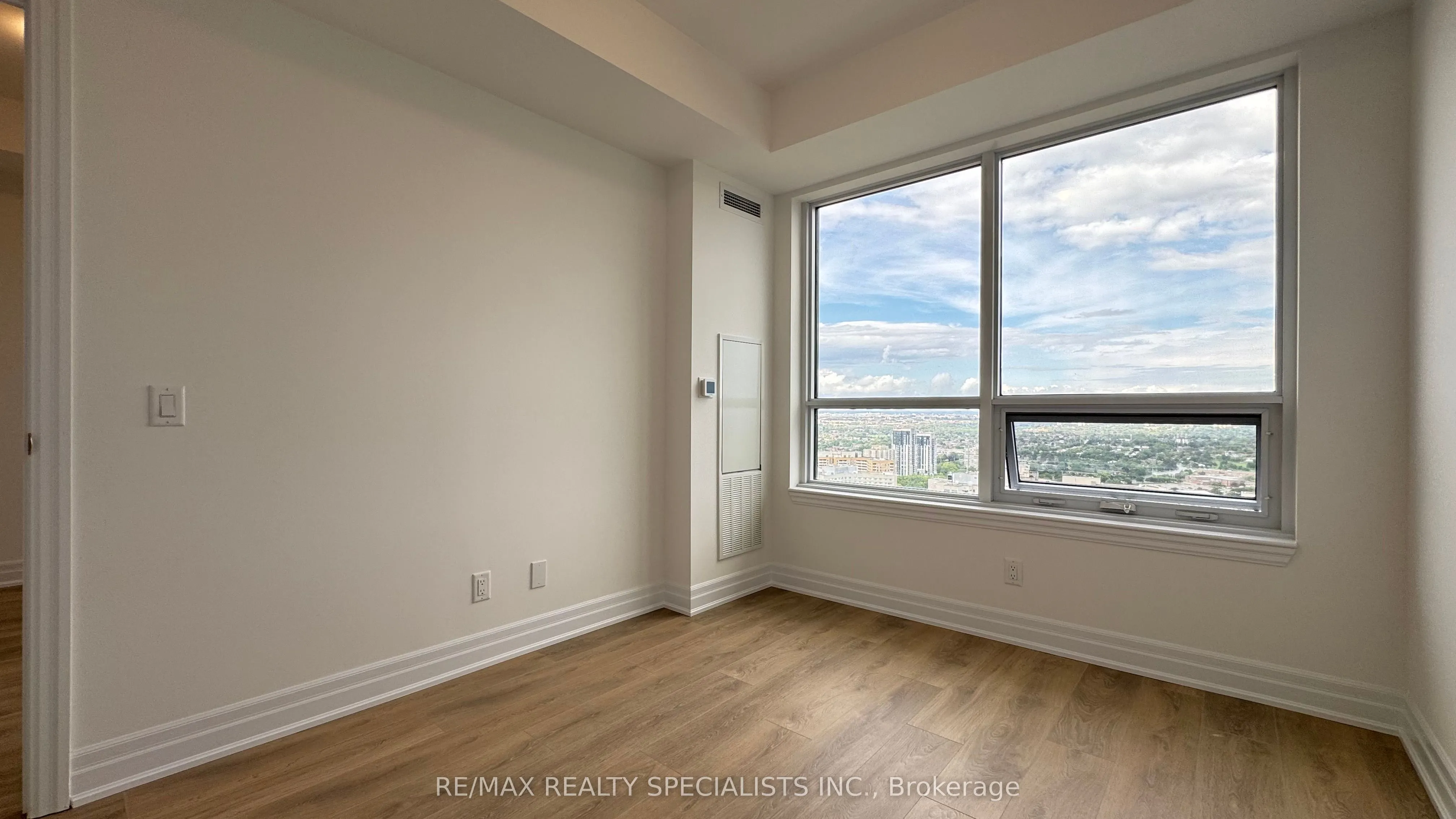 30 Elm Drive W, #3103