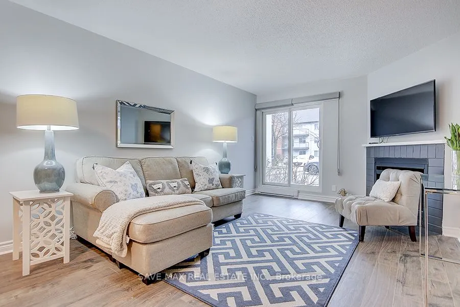 1450 Glen Abbey Gate, #414