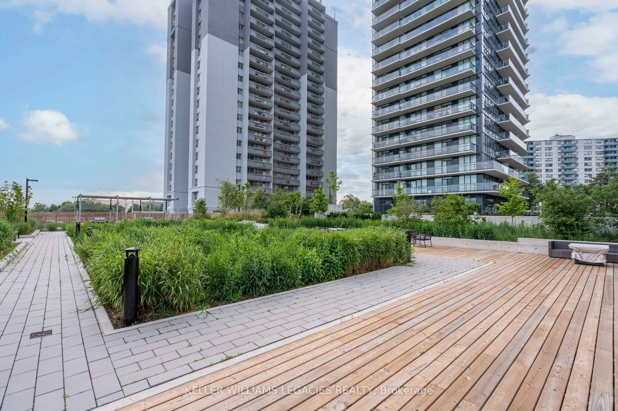 1461 Lawrence Avenue W, #2101