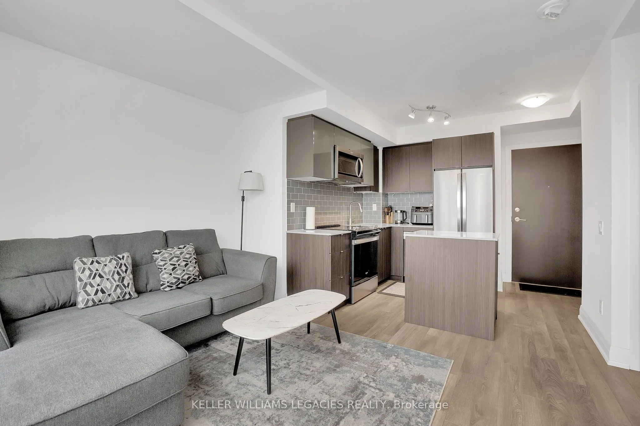 1461 Lawrence Avenue W, #2101