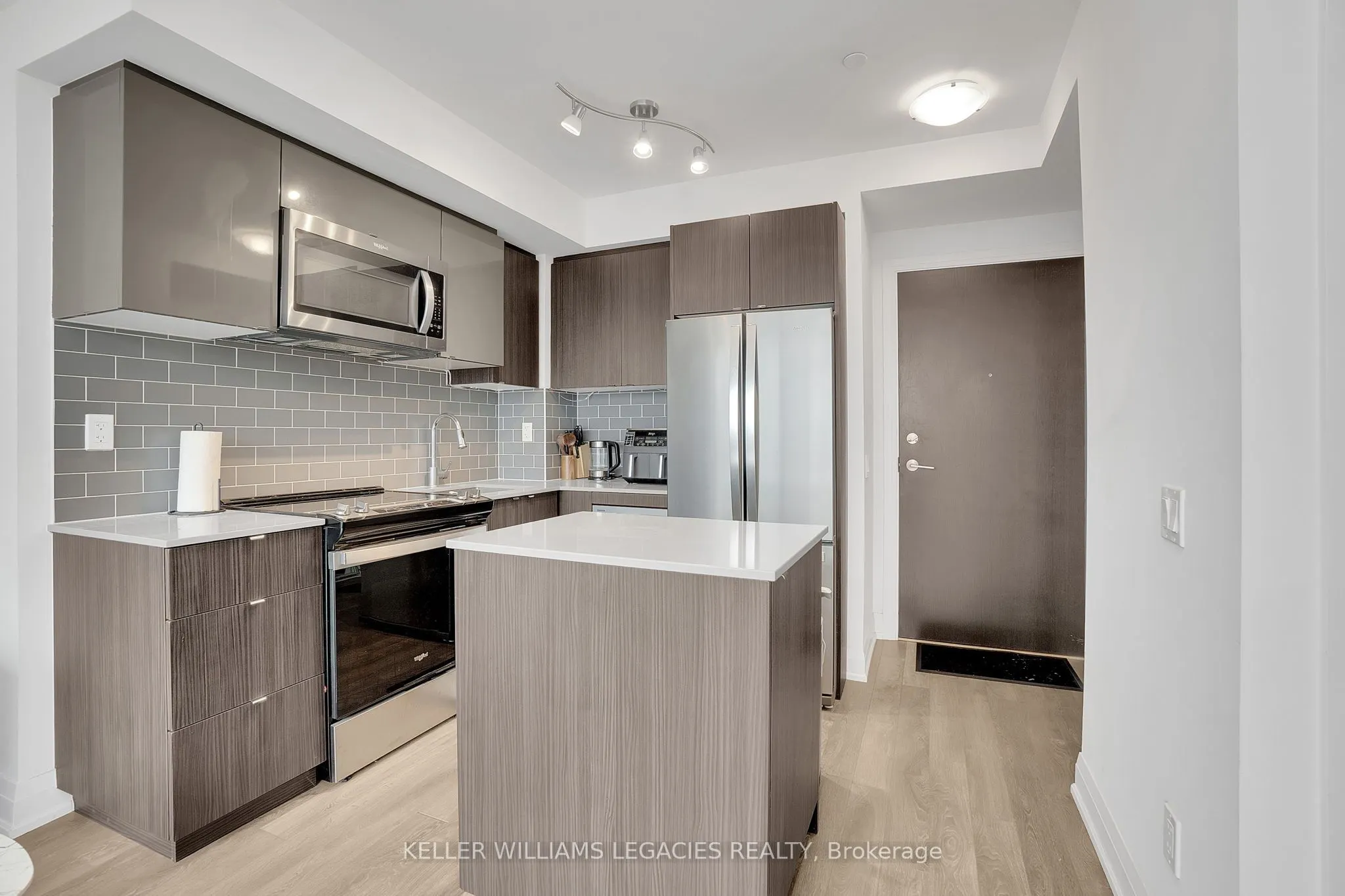 1461 Lawrence Avenue W, #2101