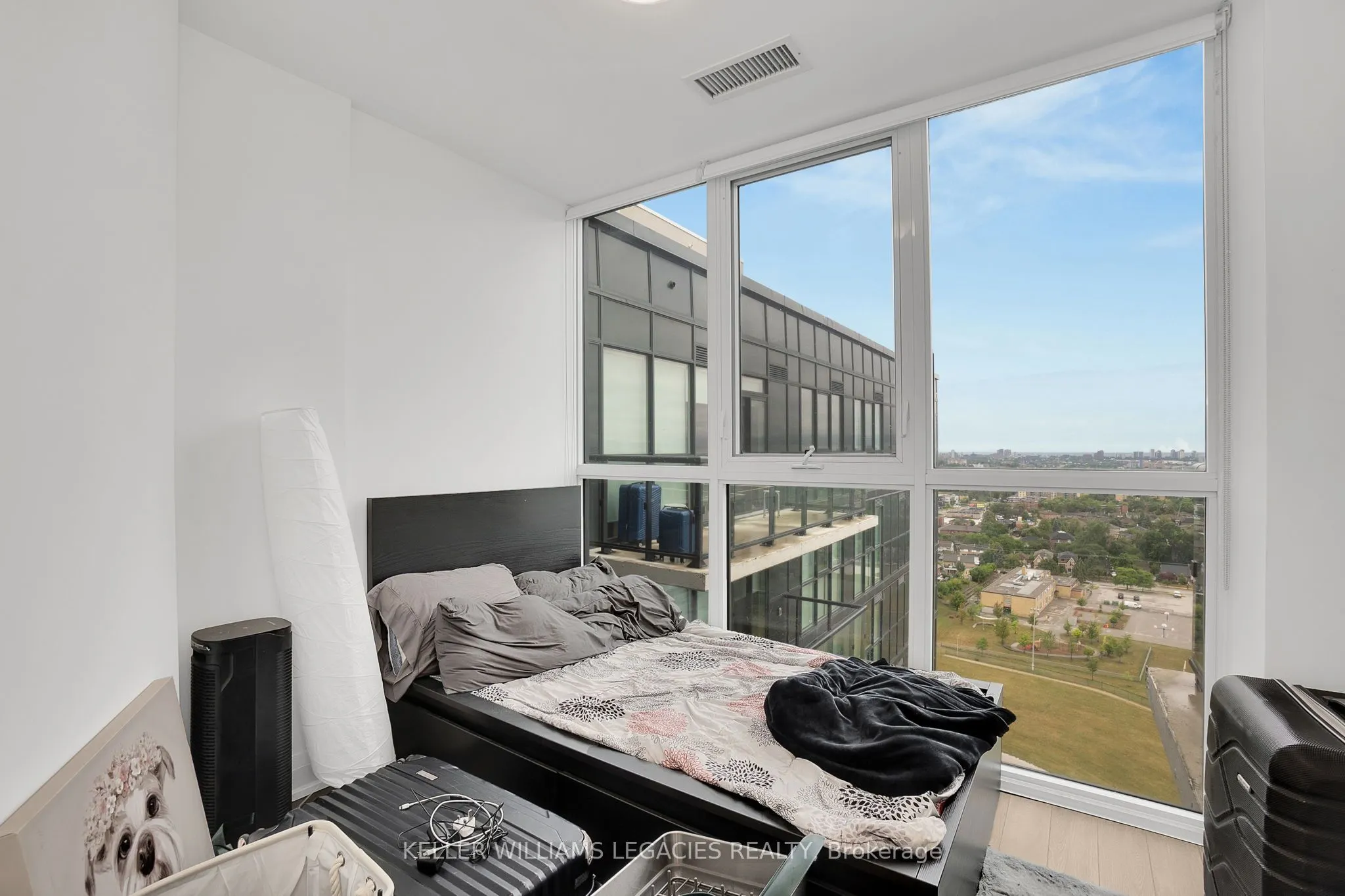 1461 Lawrence Avenue W, #2101