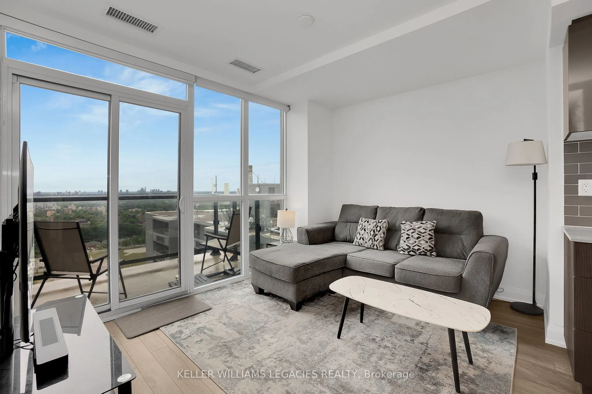 1461 Lawrence Avenue W, #2101