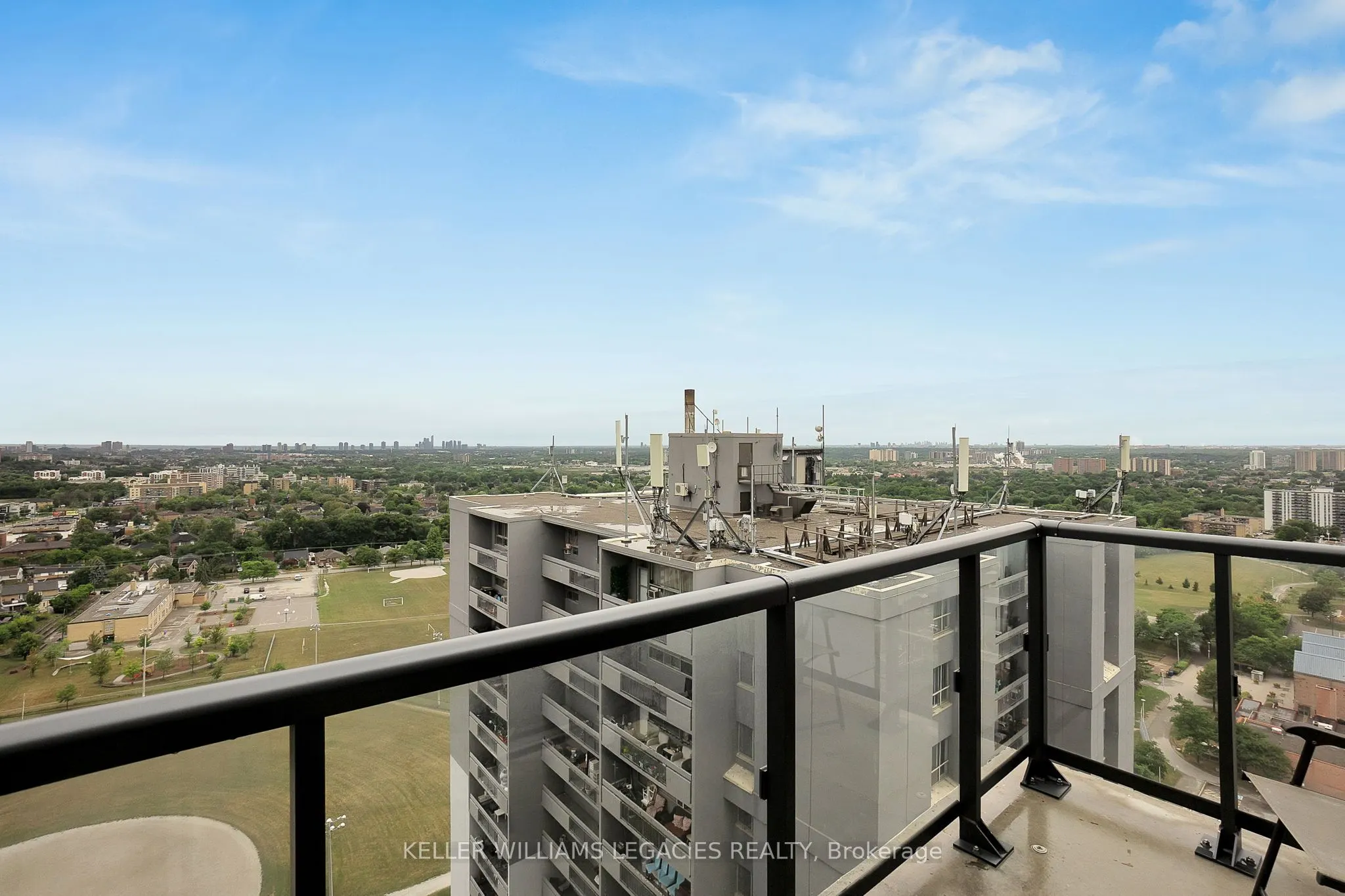 1461 Lawrence Avenue W, #2101