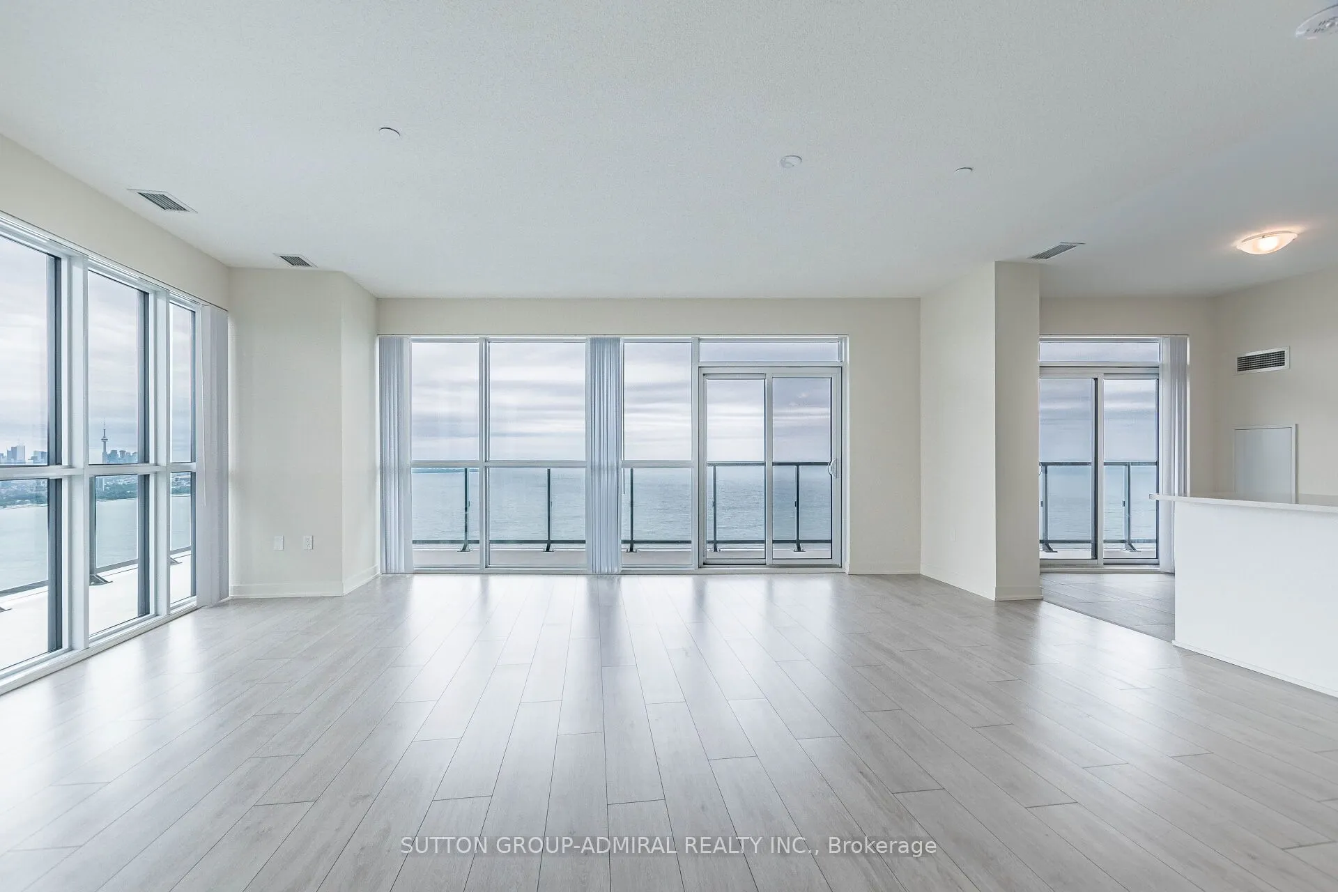 38 Annie Craig Drive, #5302