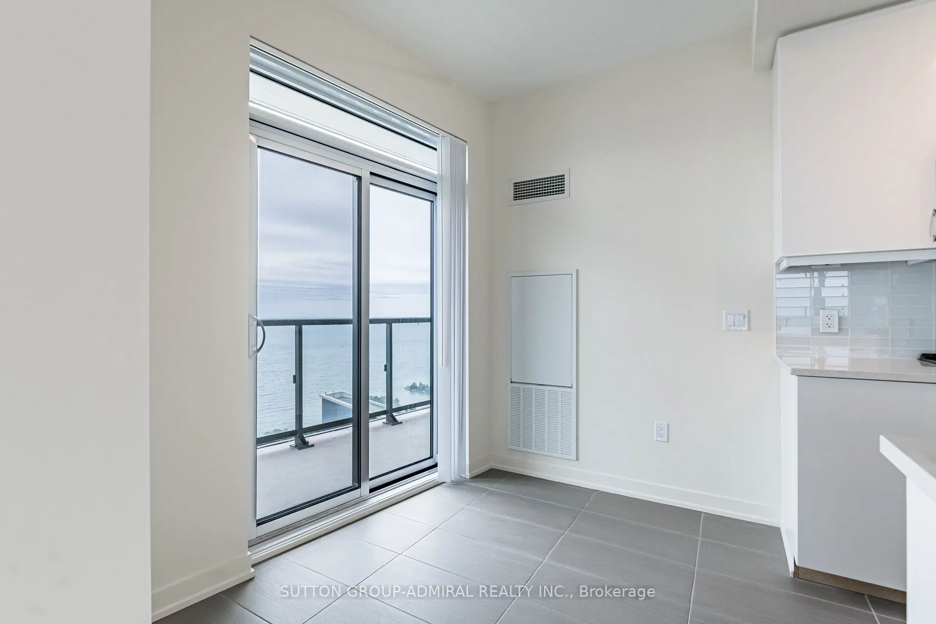 38 Annie Craig Drive, #5302