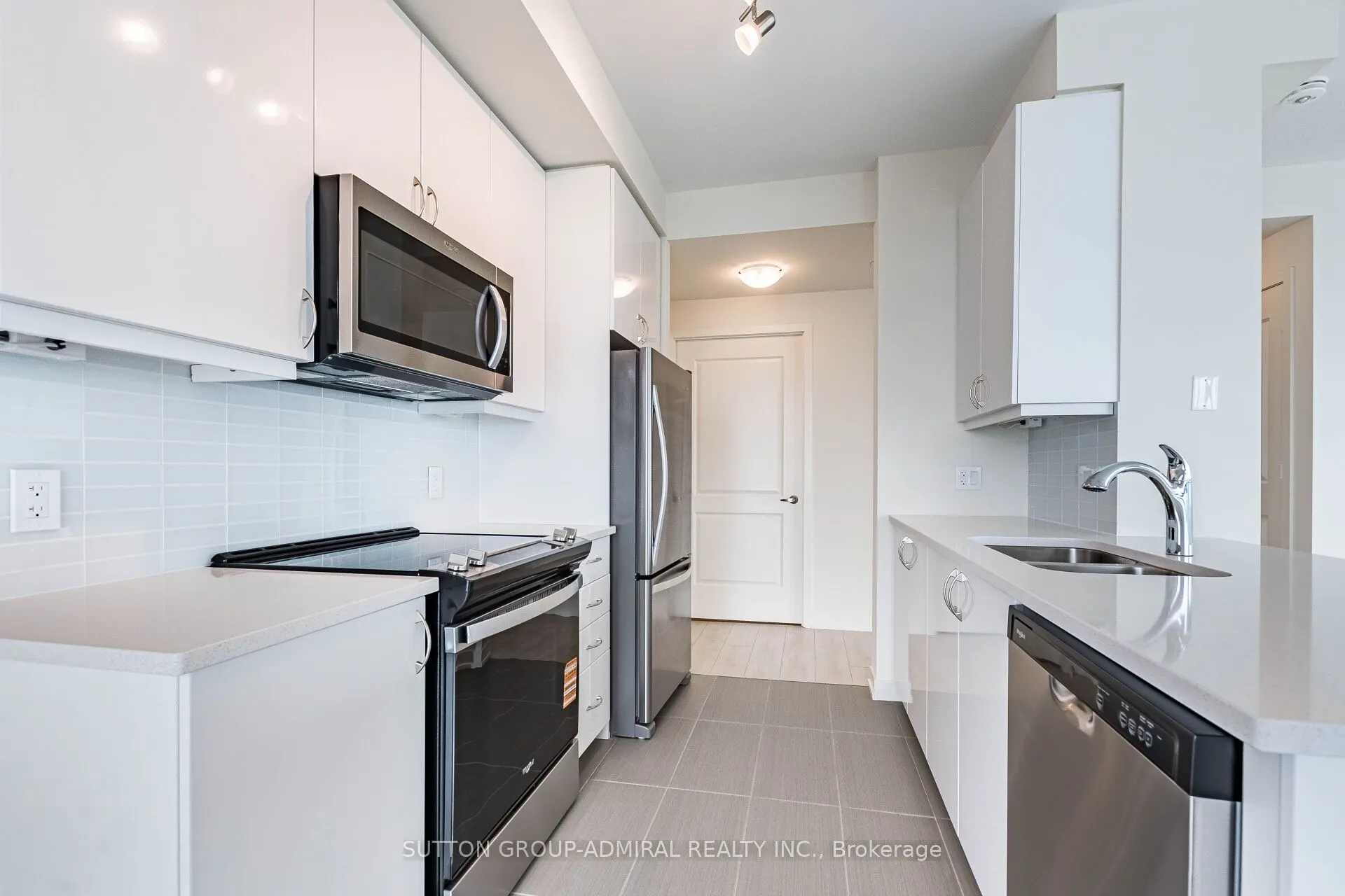 38 Annie Craig Drive, #5302