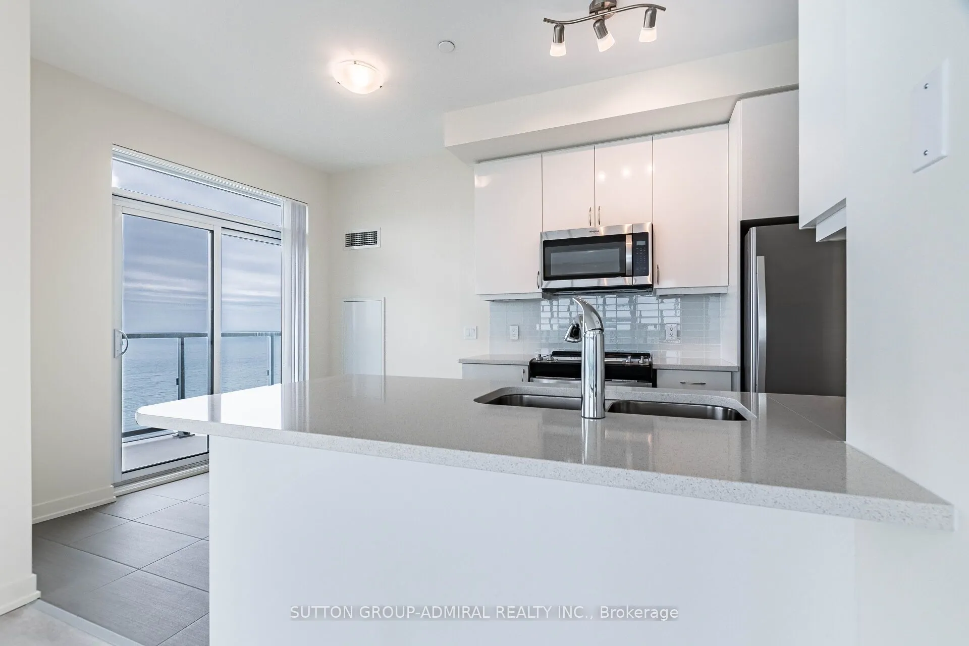38 Annie Craig Drive, #5302