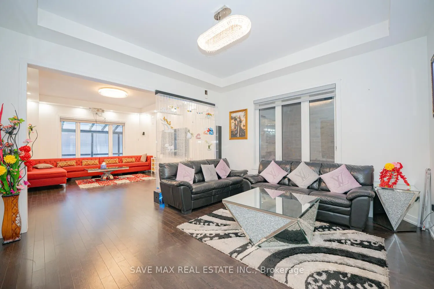 23 HENDRICKS Crescent