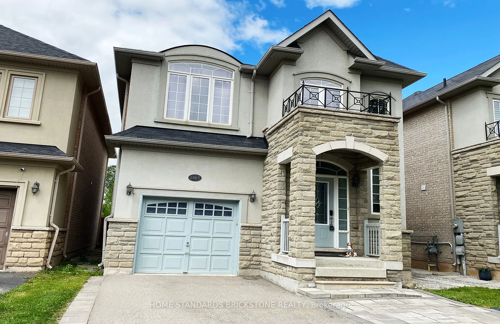 2465 Quetico Crescent