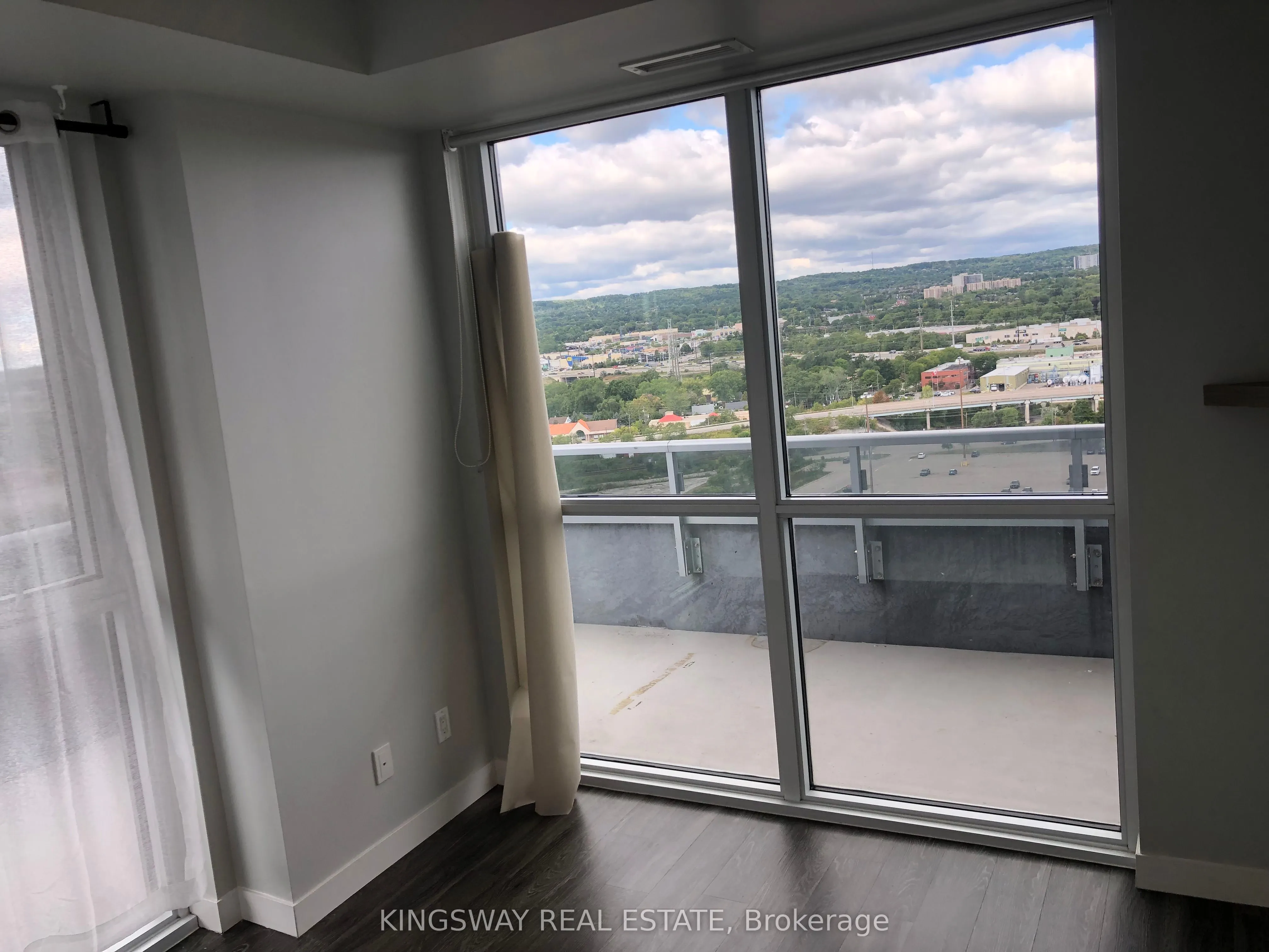 2087 Fairview Street, #1808