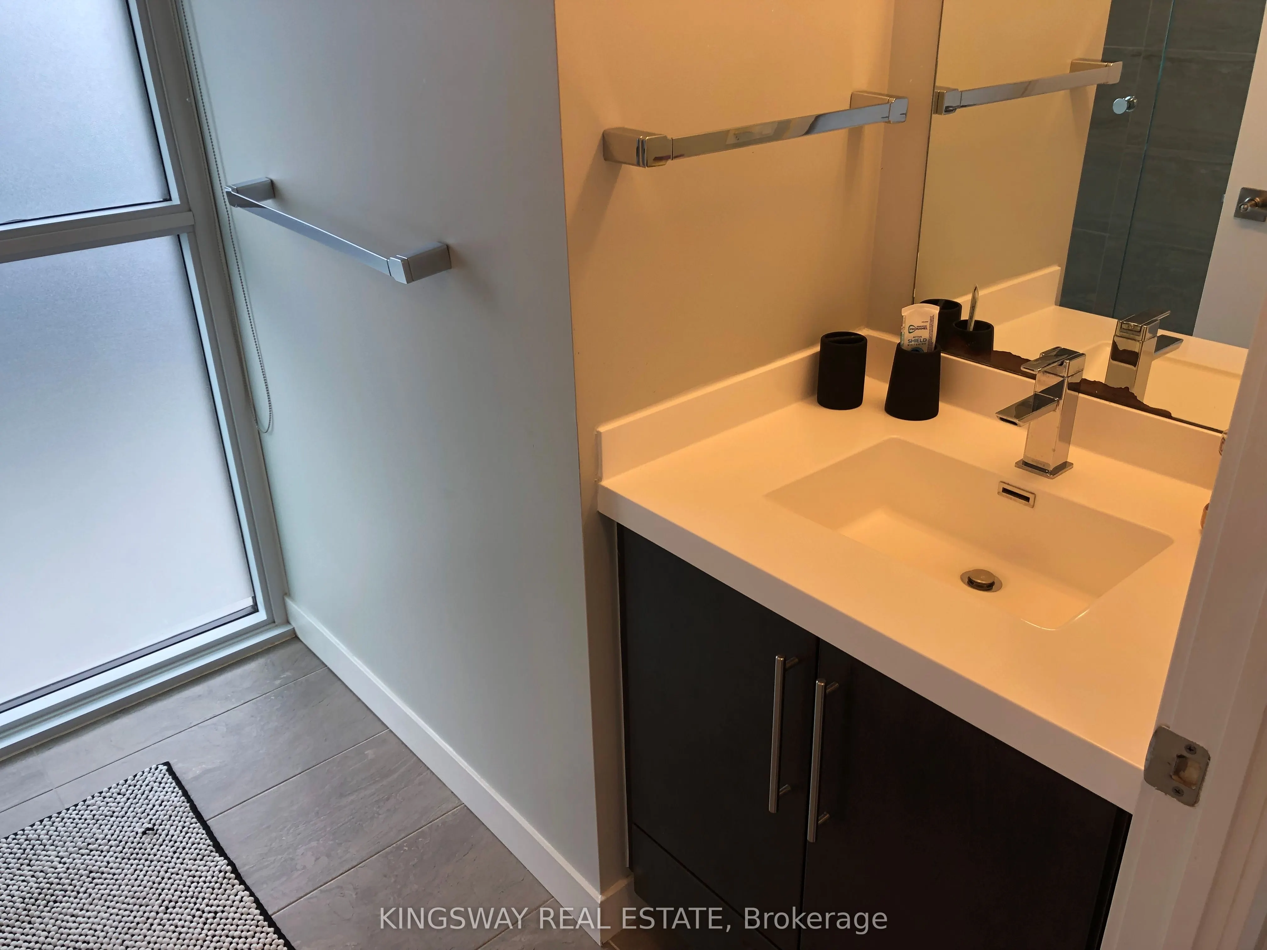 2087 Fairview Street, #1808