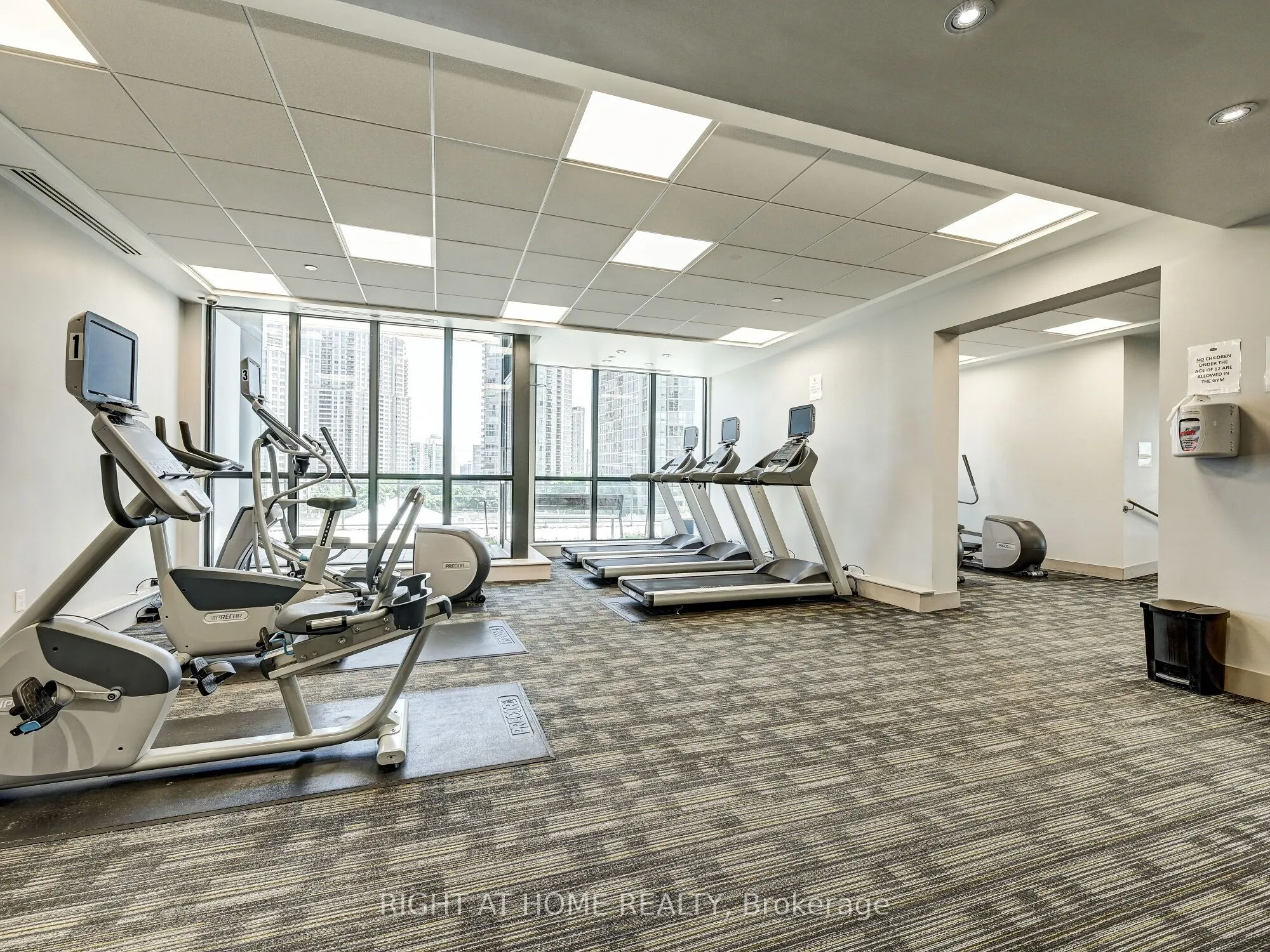 55 Eglinton Avenue W, #2001