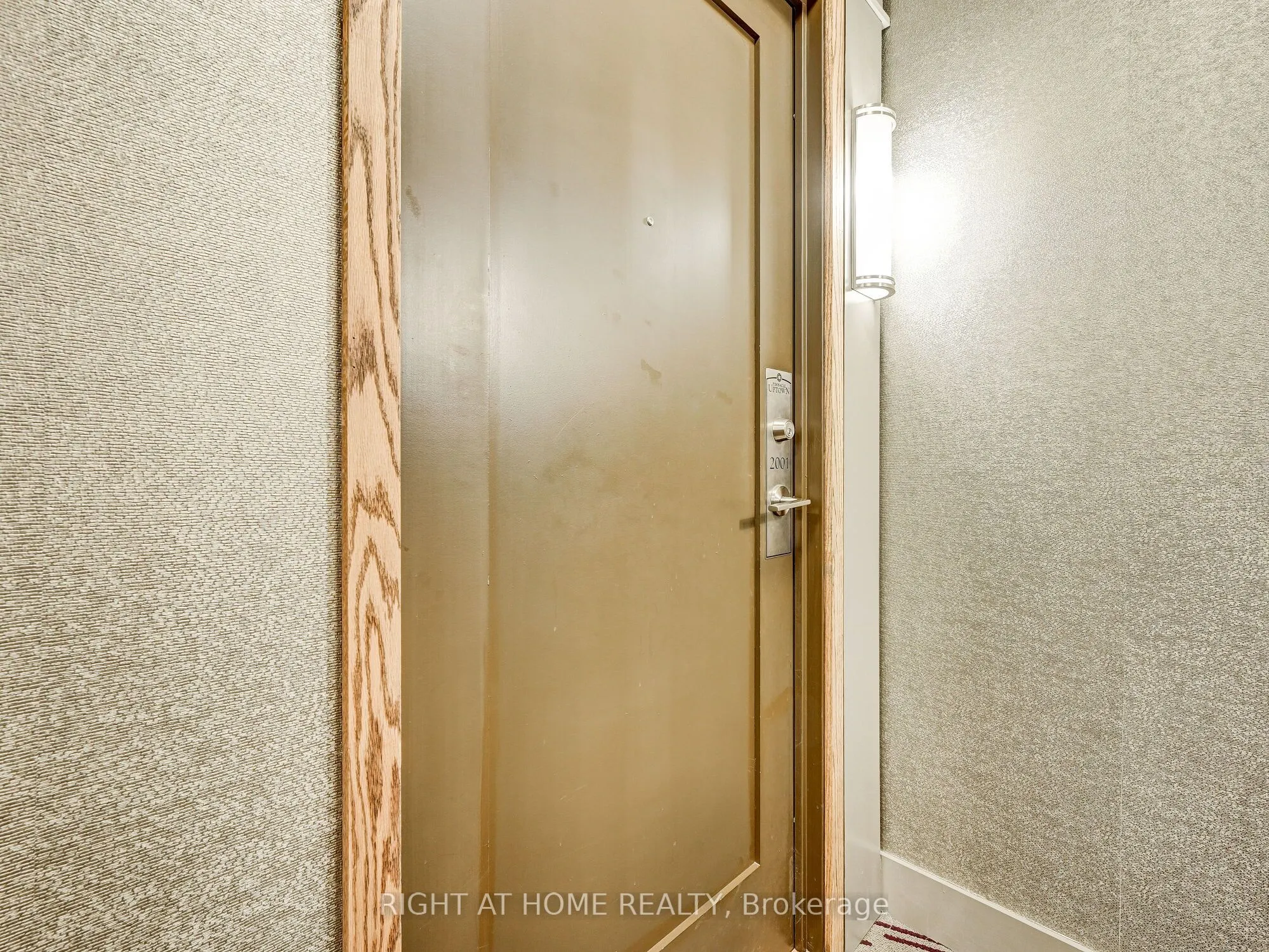 55 Eglinton Avenue W, #2001
