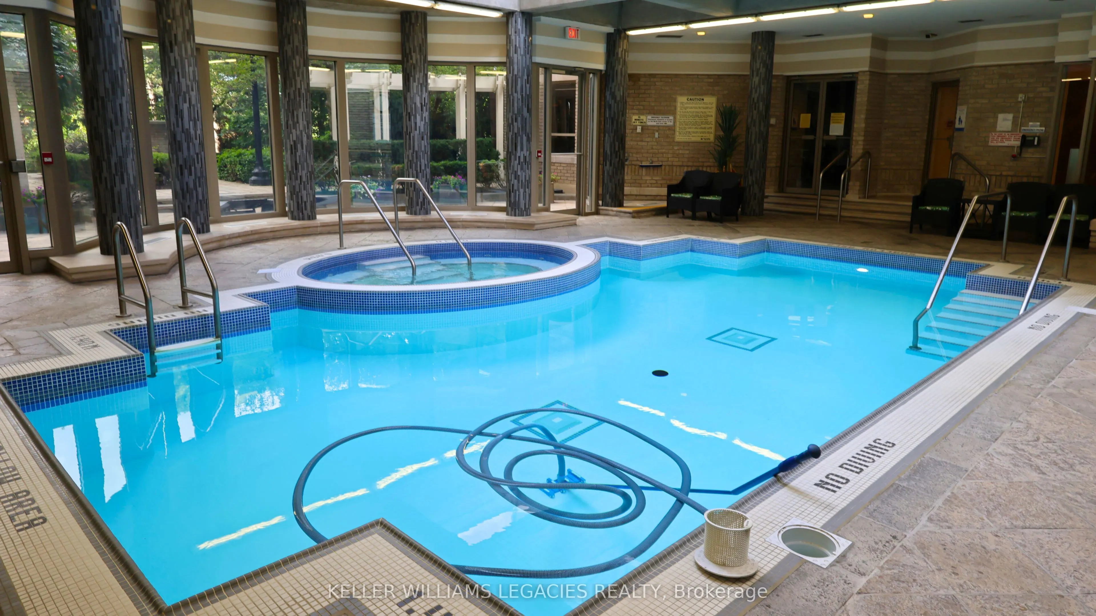 55 Kingsbridge Garden Circle, #1111