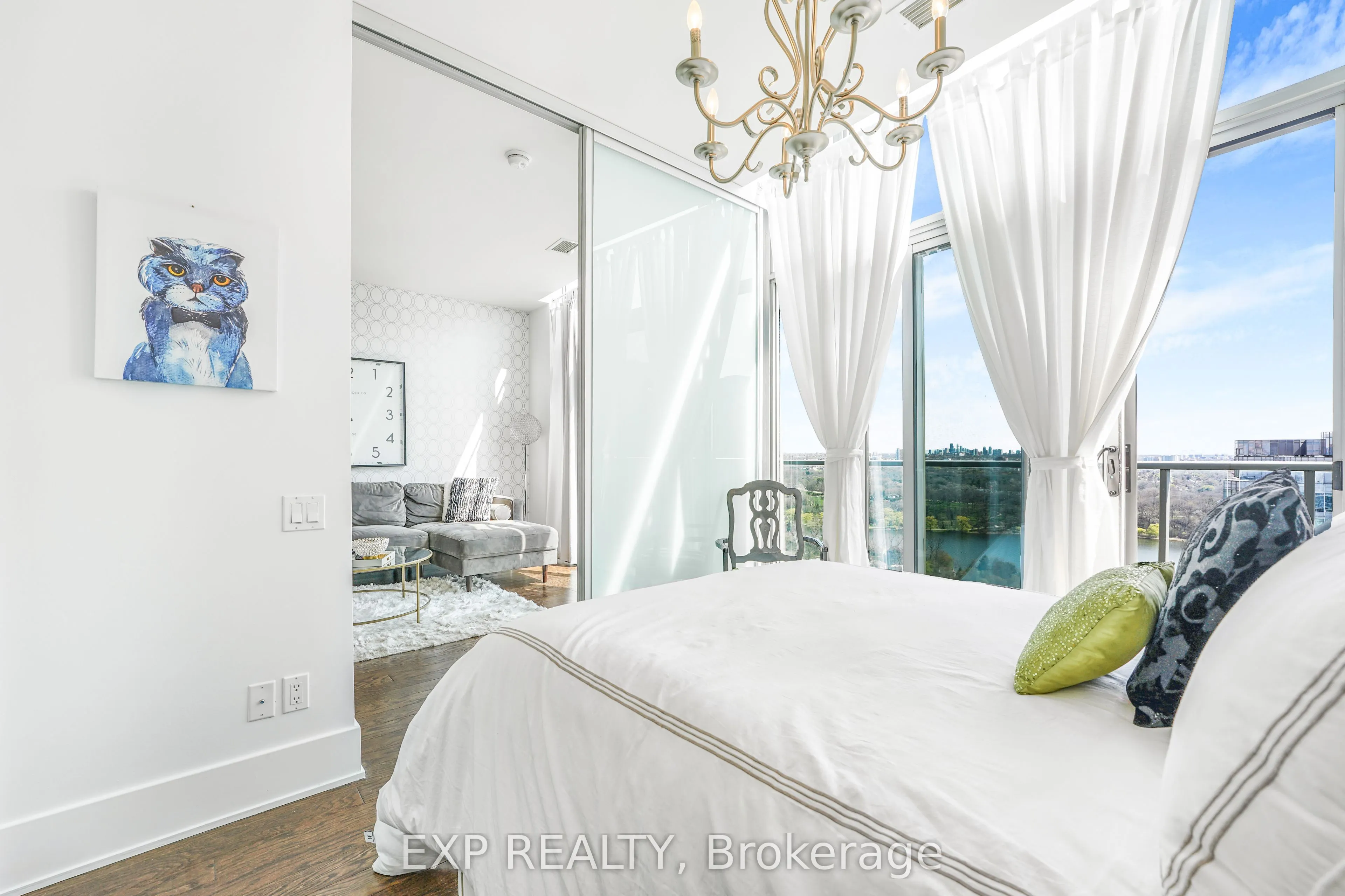 103 The Queensway Avenue, #2913
