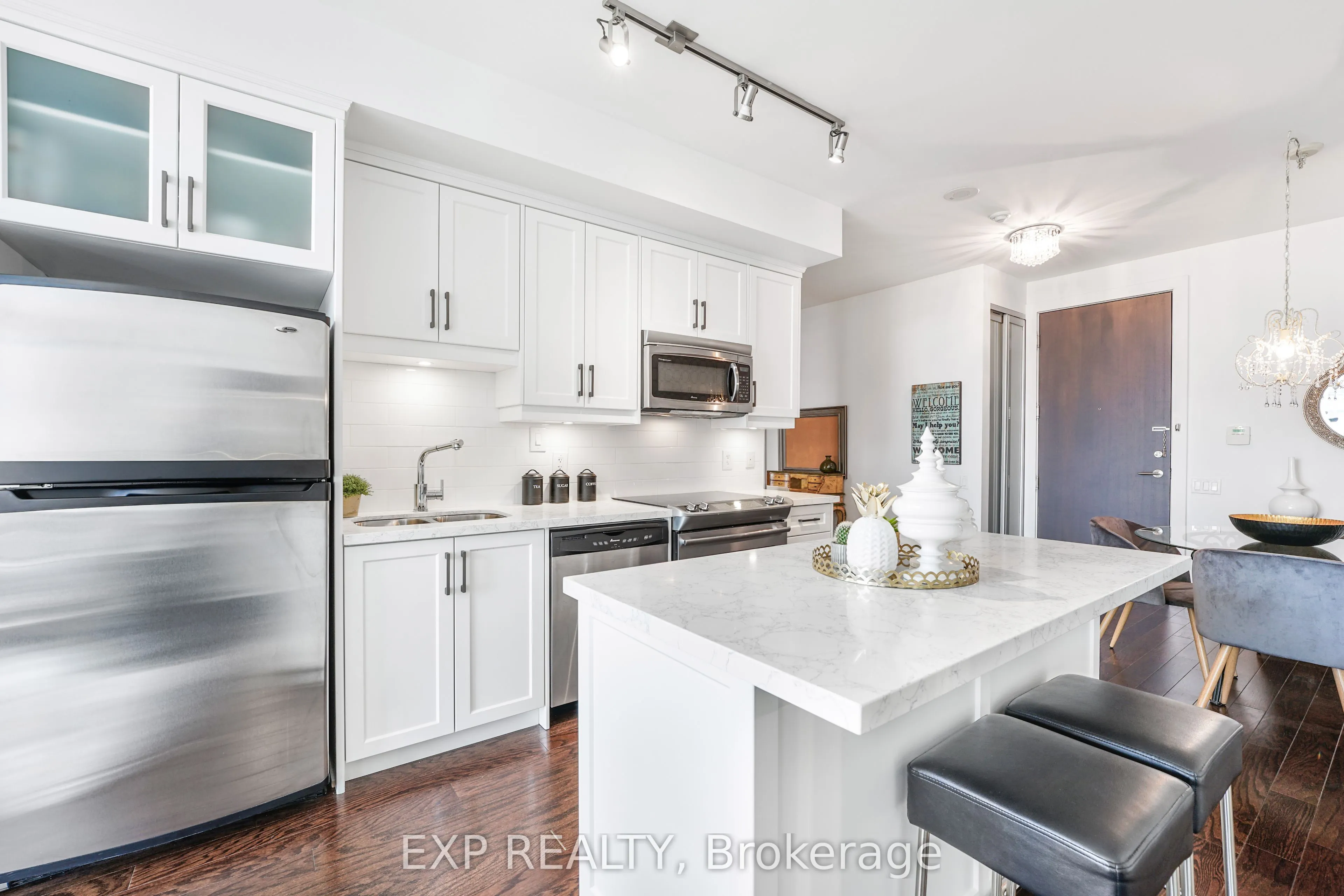103 The Queensway Avenue, #2913