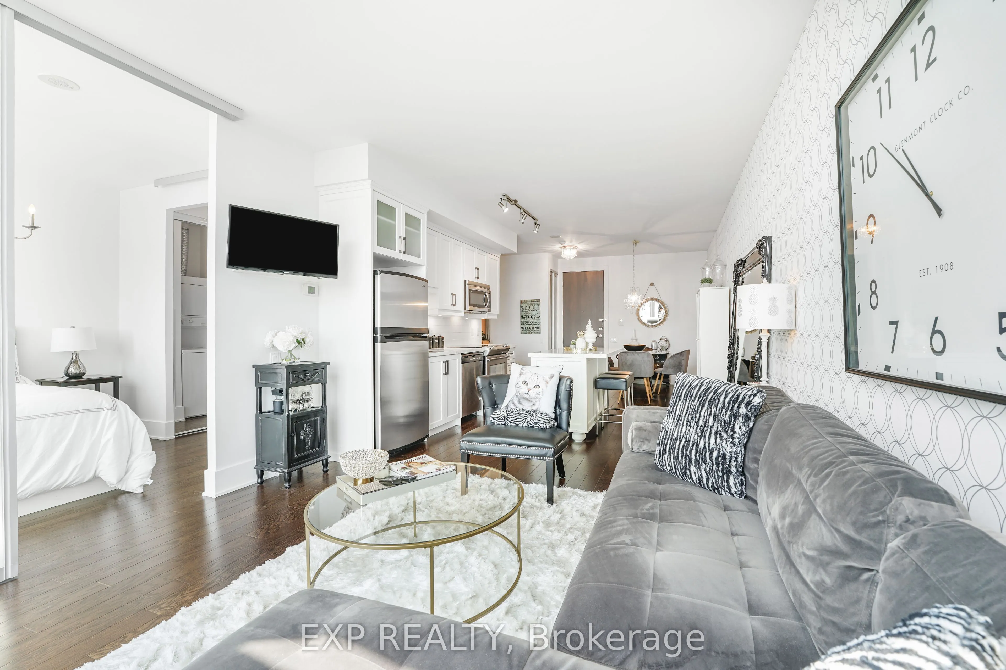 103 The Queensway Avenue, #2913