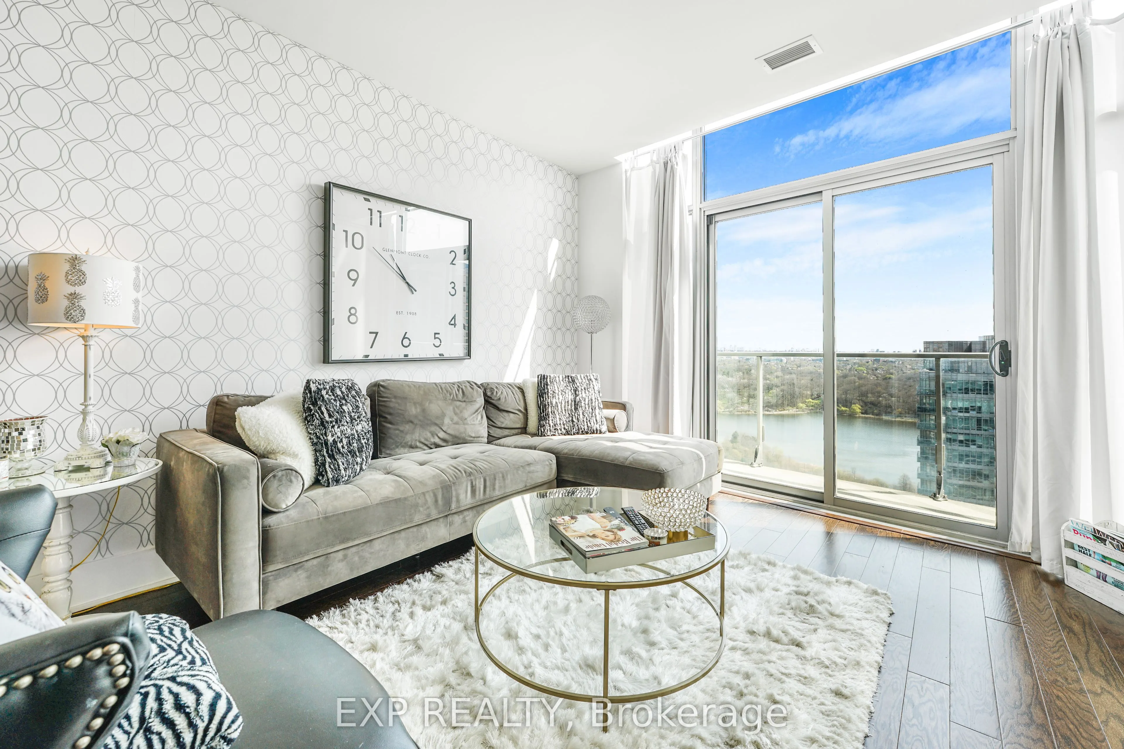 103 The Queensway Avenue, #2913