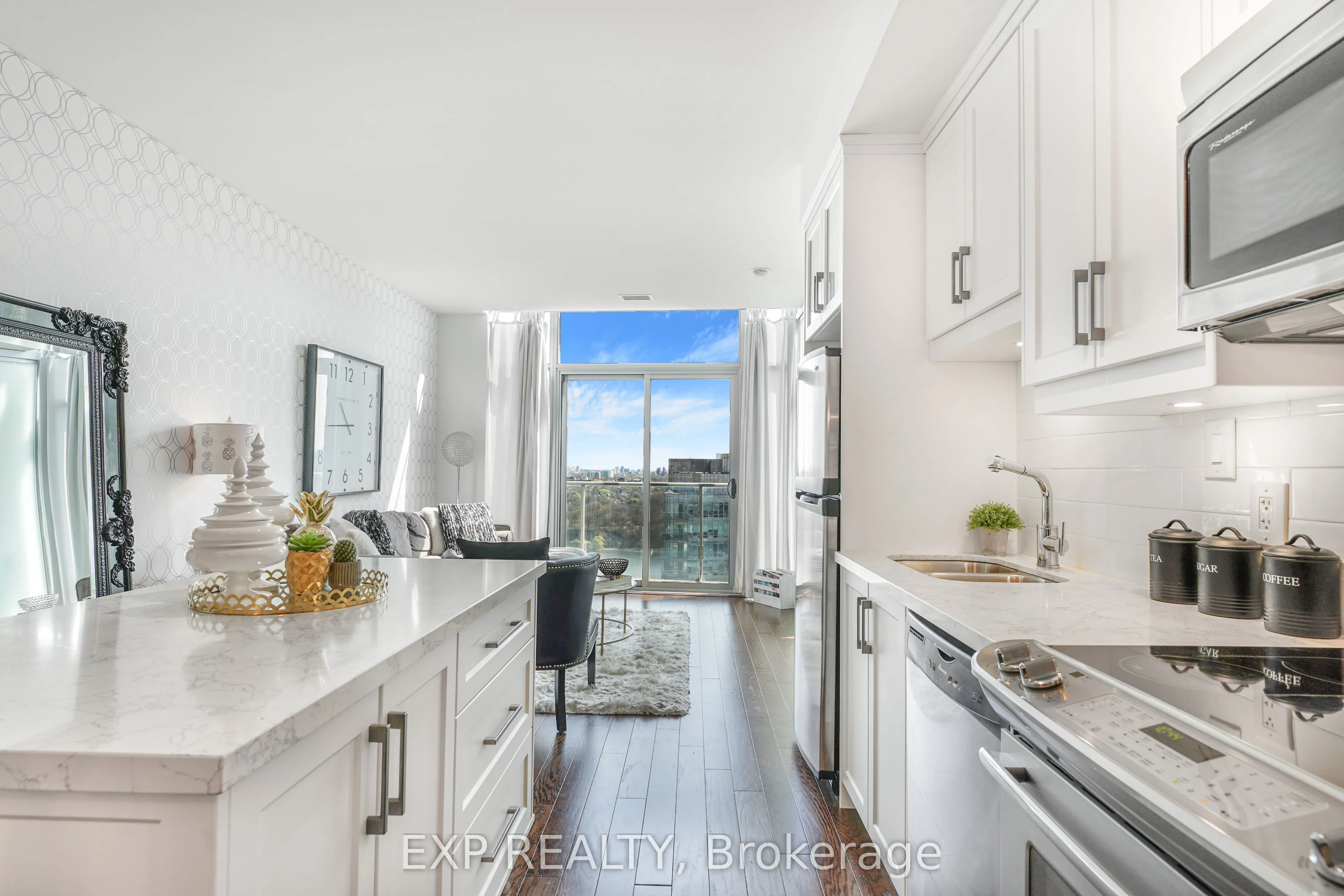 103 The Queensway Avenue, #2913