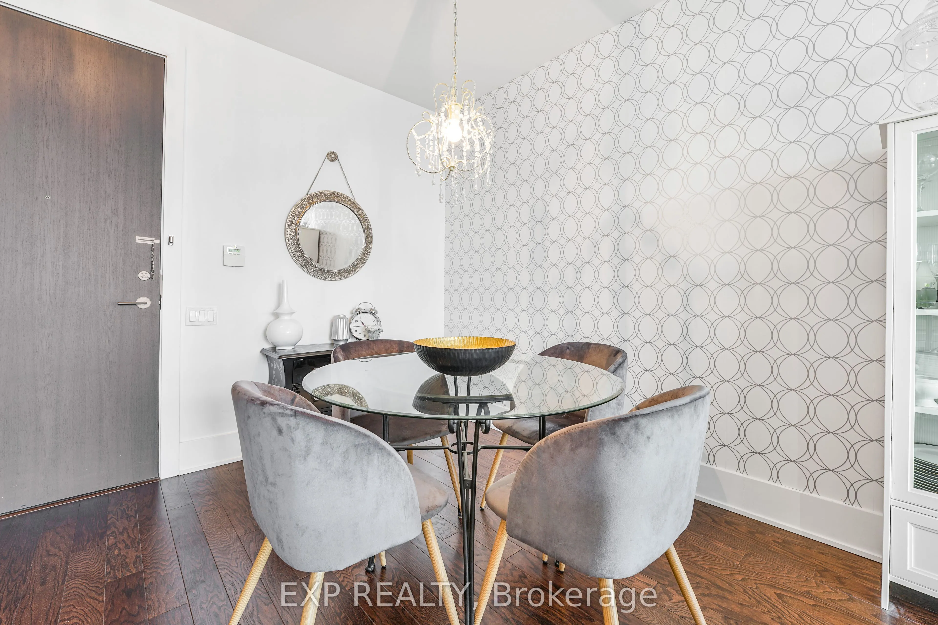 103 The Queensway Avenue, #2913