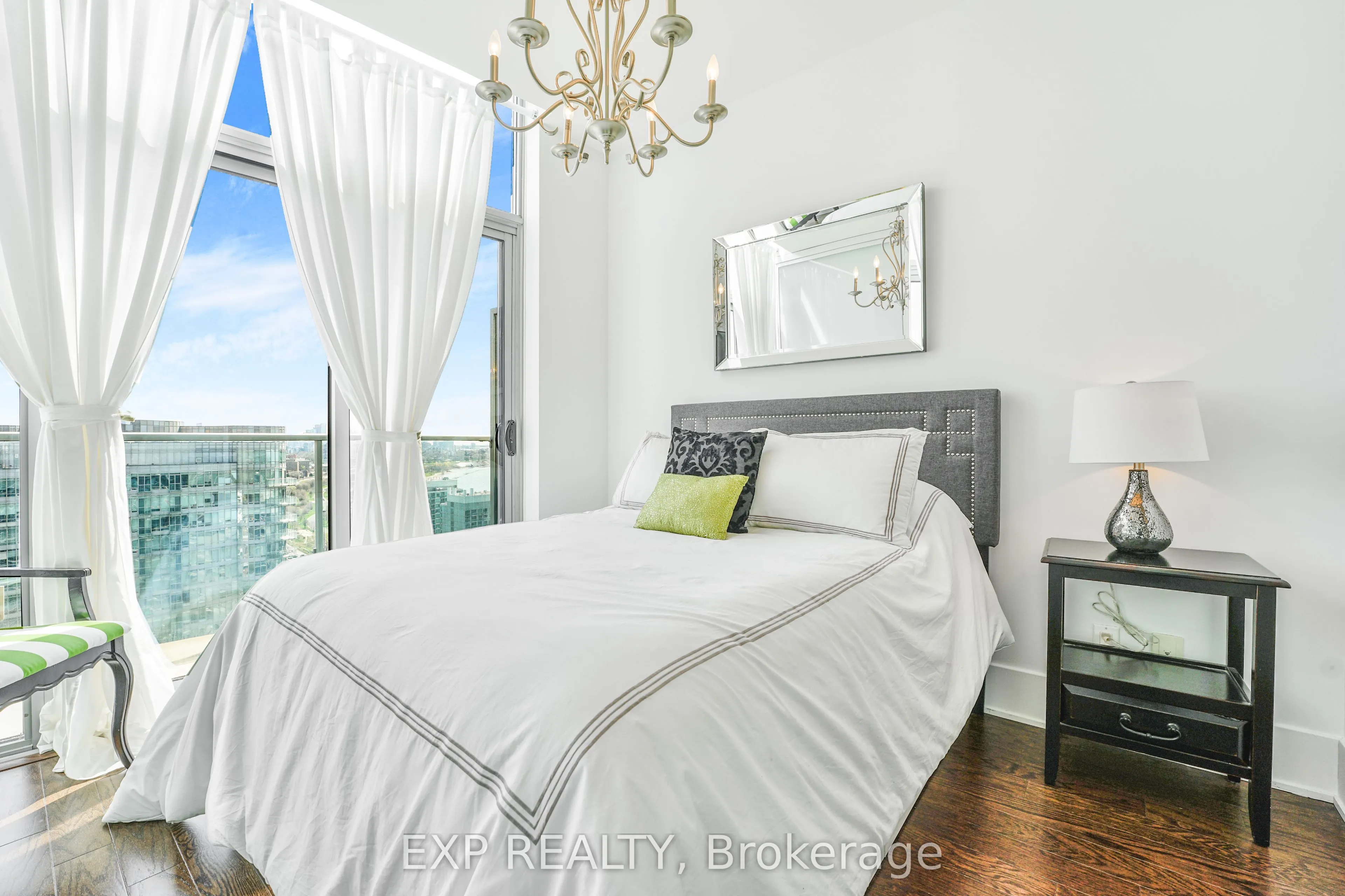 103 The Queensway Avenue, #2913