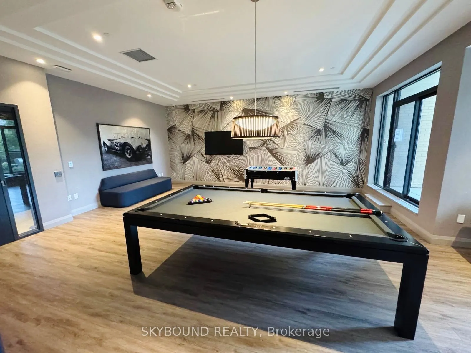 293 The Kingsway, #Unit--320