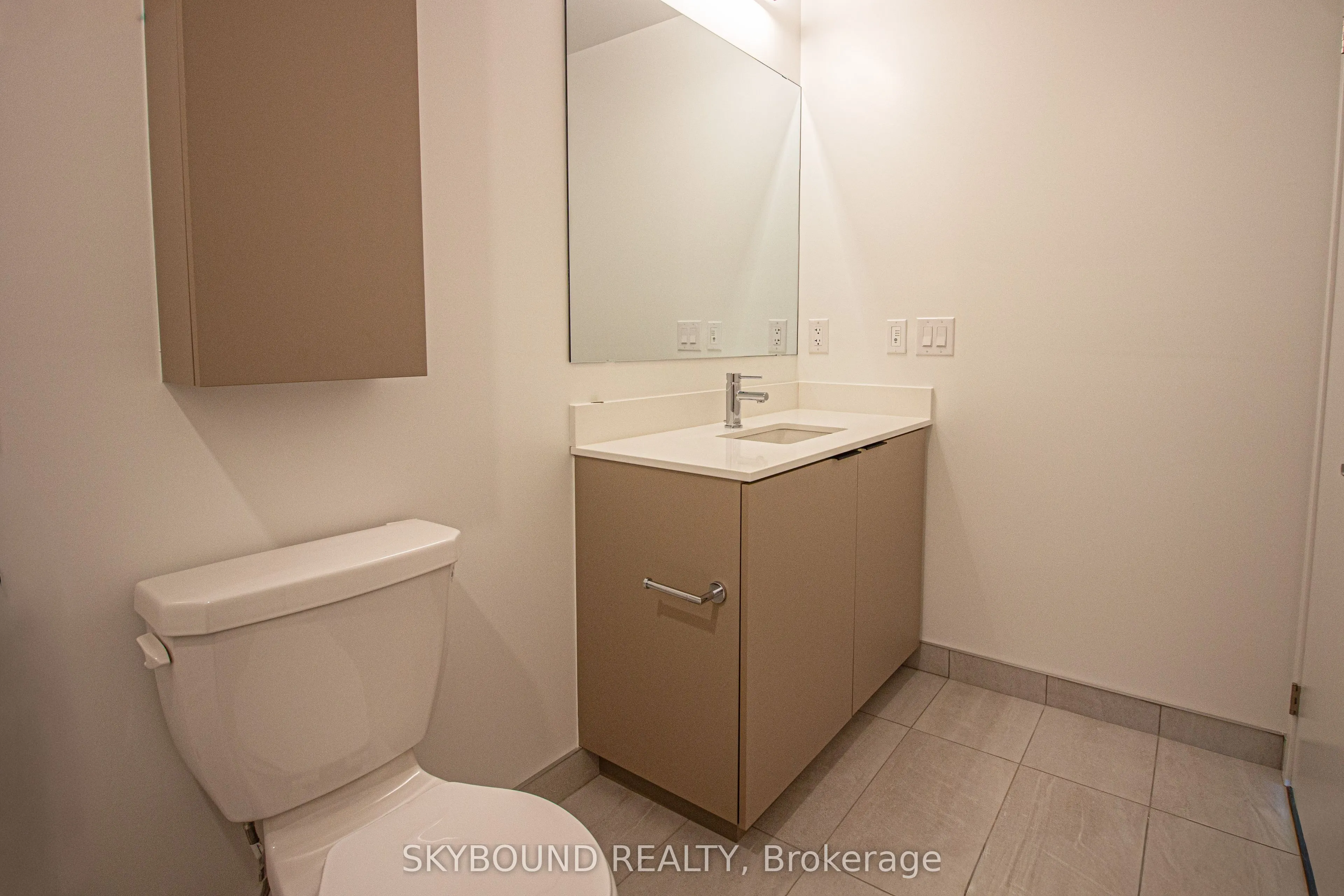 2485 Eglinton Ave West Avenue, #706