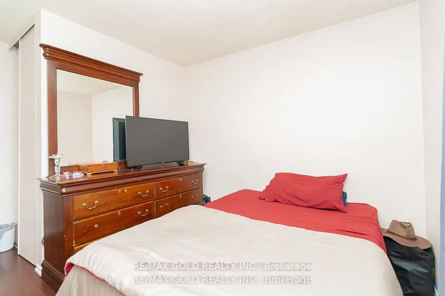 105 Hansen Road N, #63