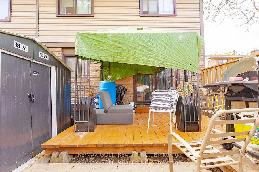 105 Hansen Road N, #63