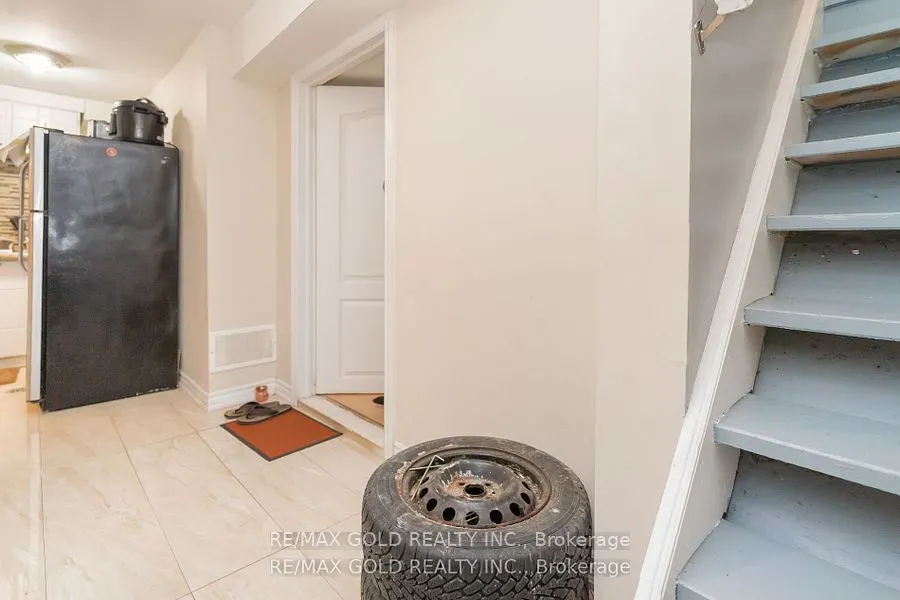 105 Hansen Road N, #63