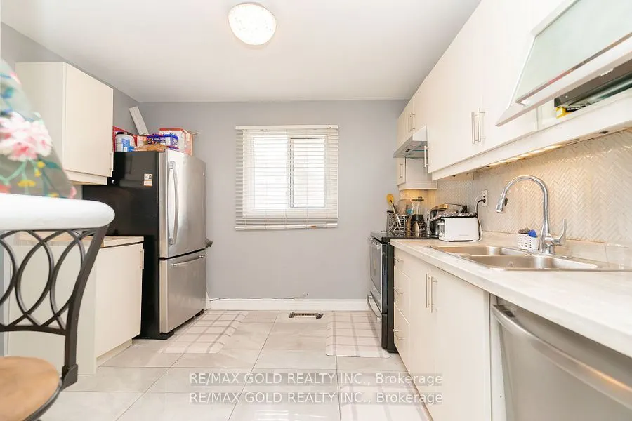 105 Hansen Road N, #63