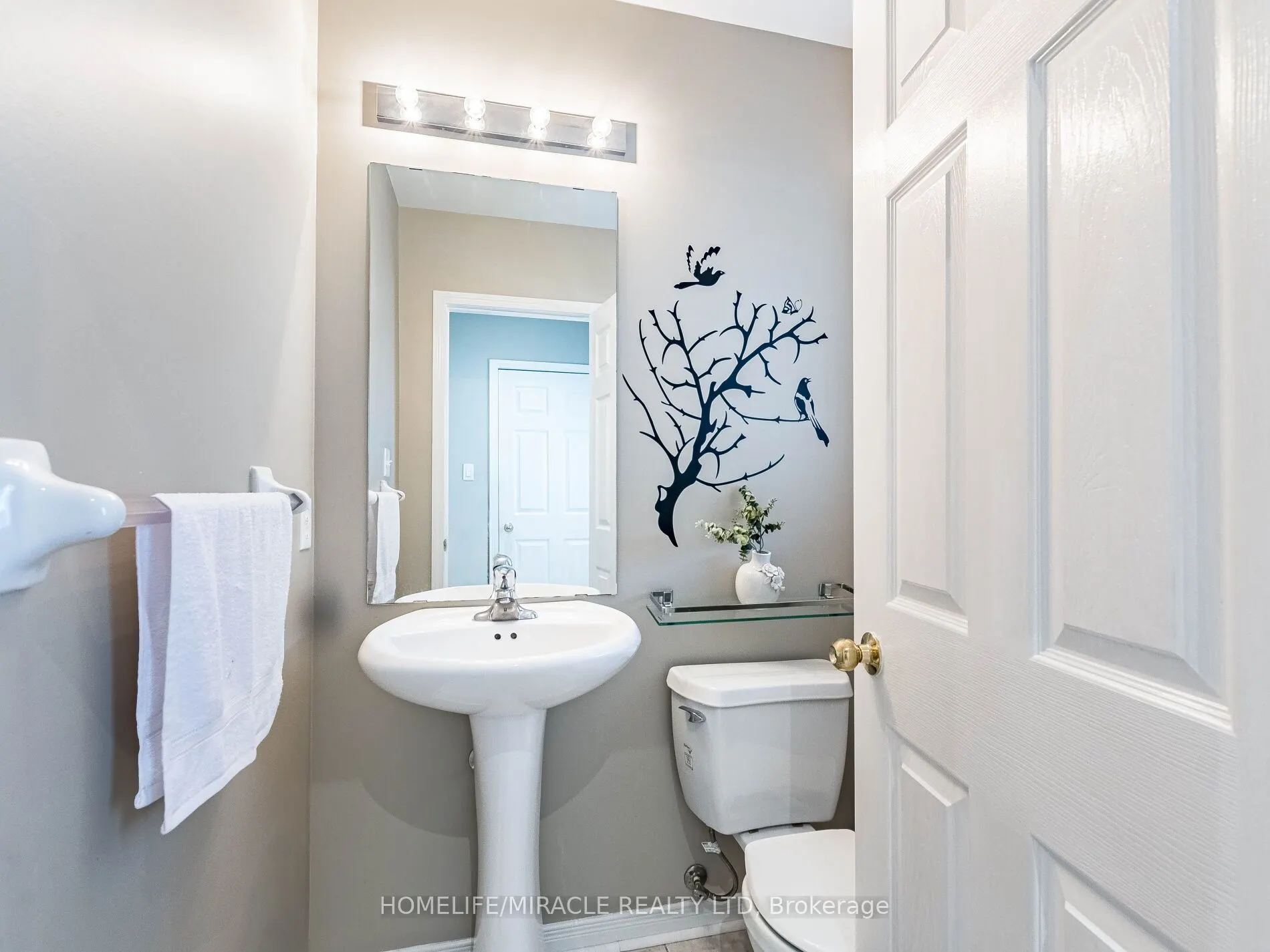 1 Kettlewell Crescent