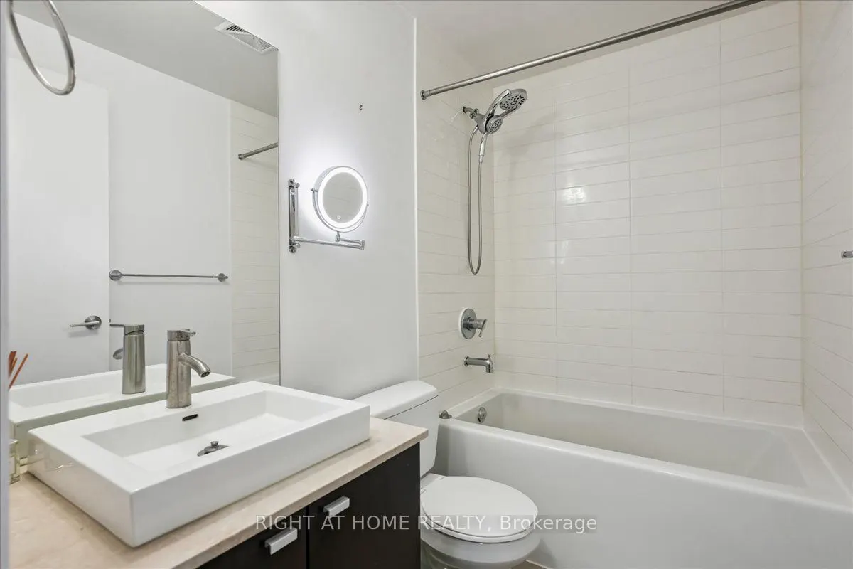 105 The Queensway, #1607