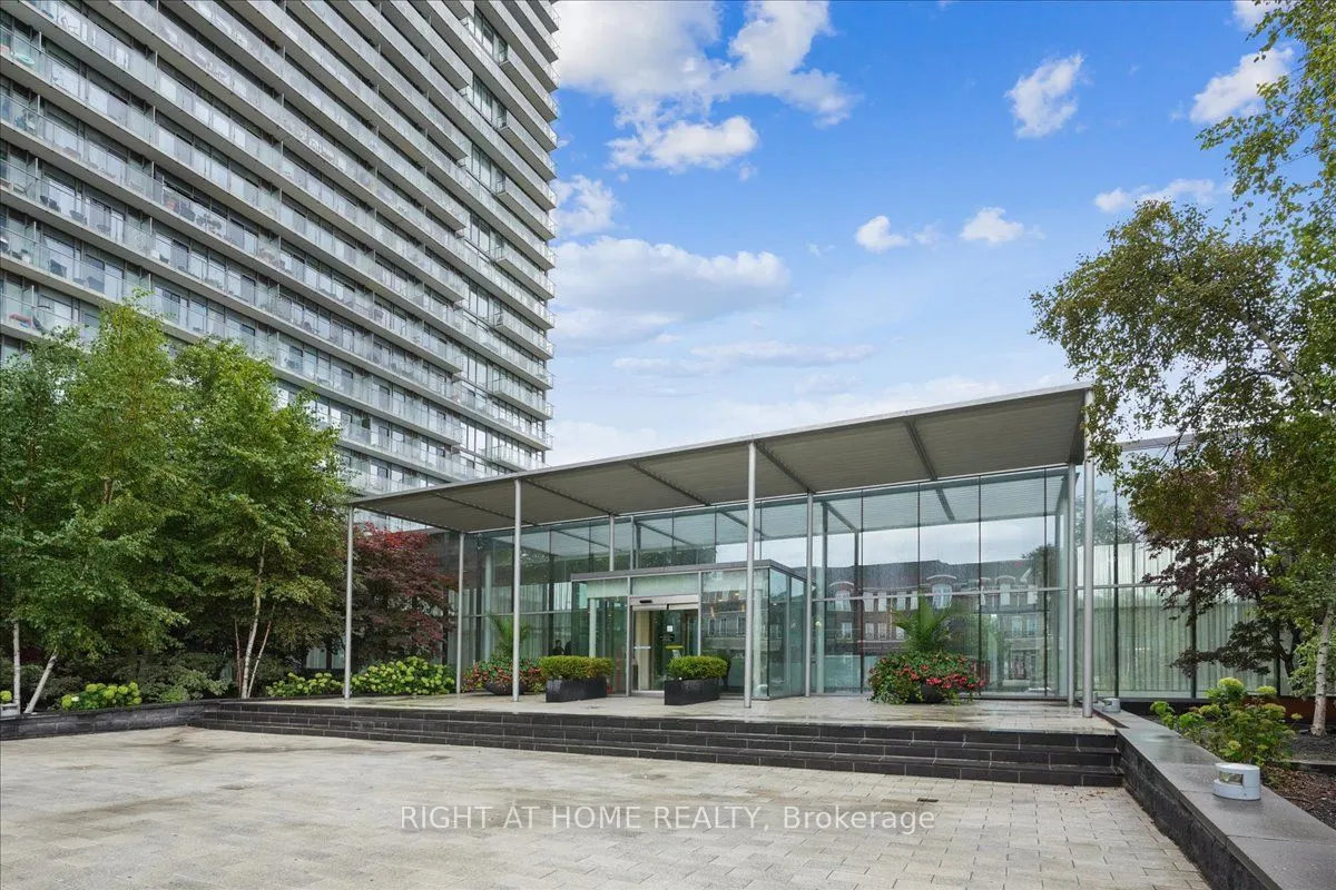 105 The Queensway, #1607