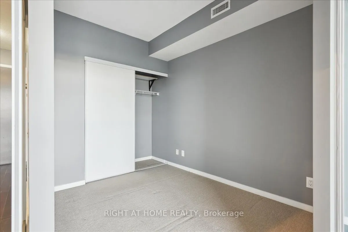 105 The Queensway, #1607