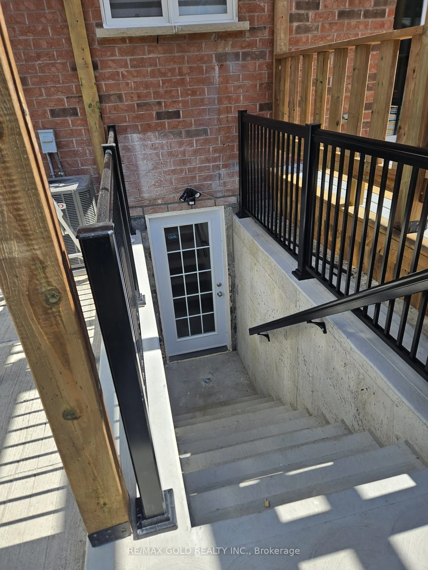 19 Whitwell Drive, #Basement