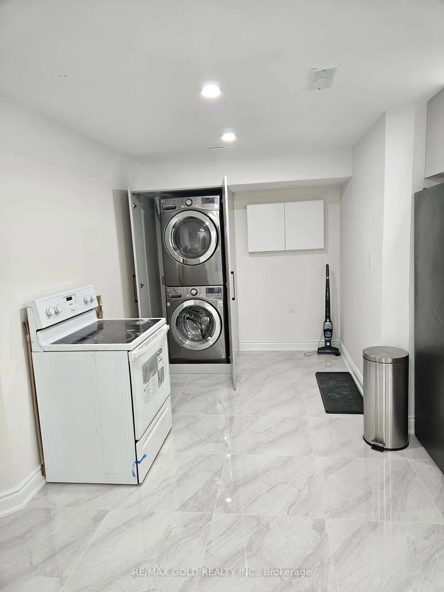 19 Whitwell Drive, #Basement