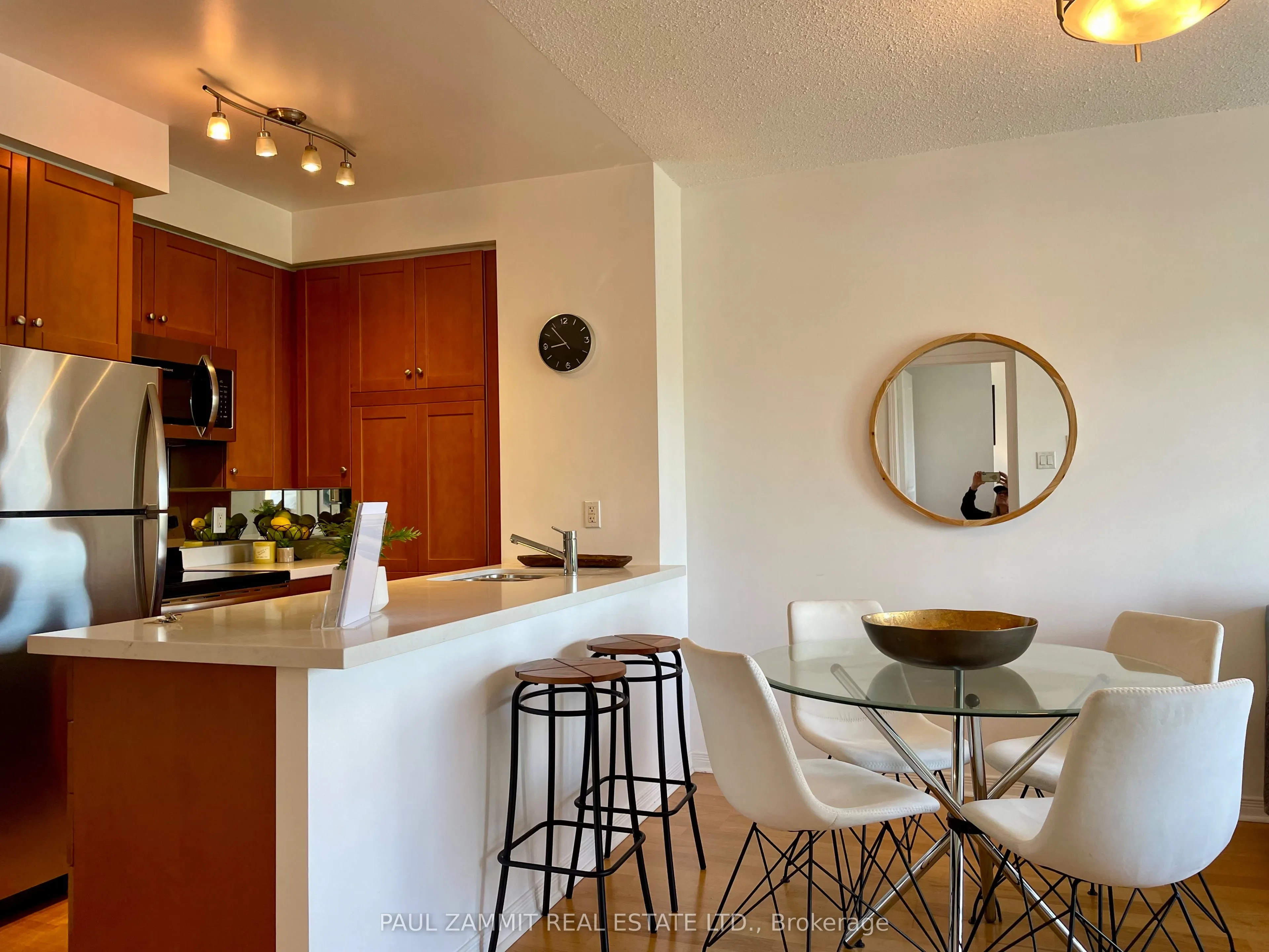 2495 Dundas Street W, #409